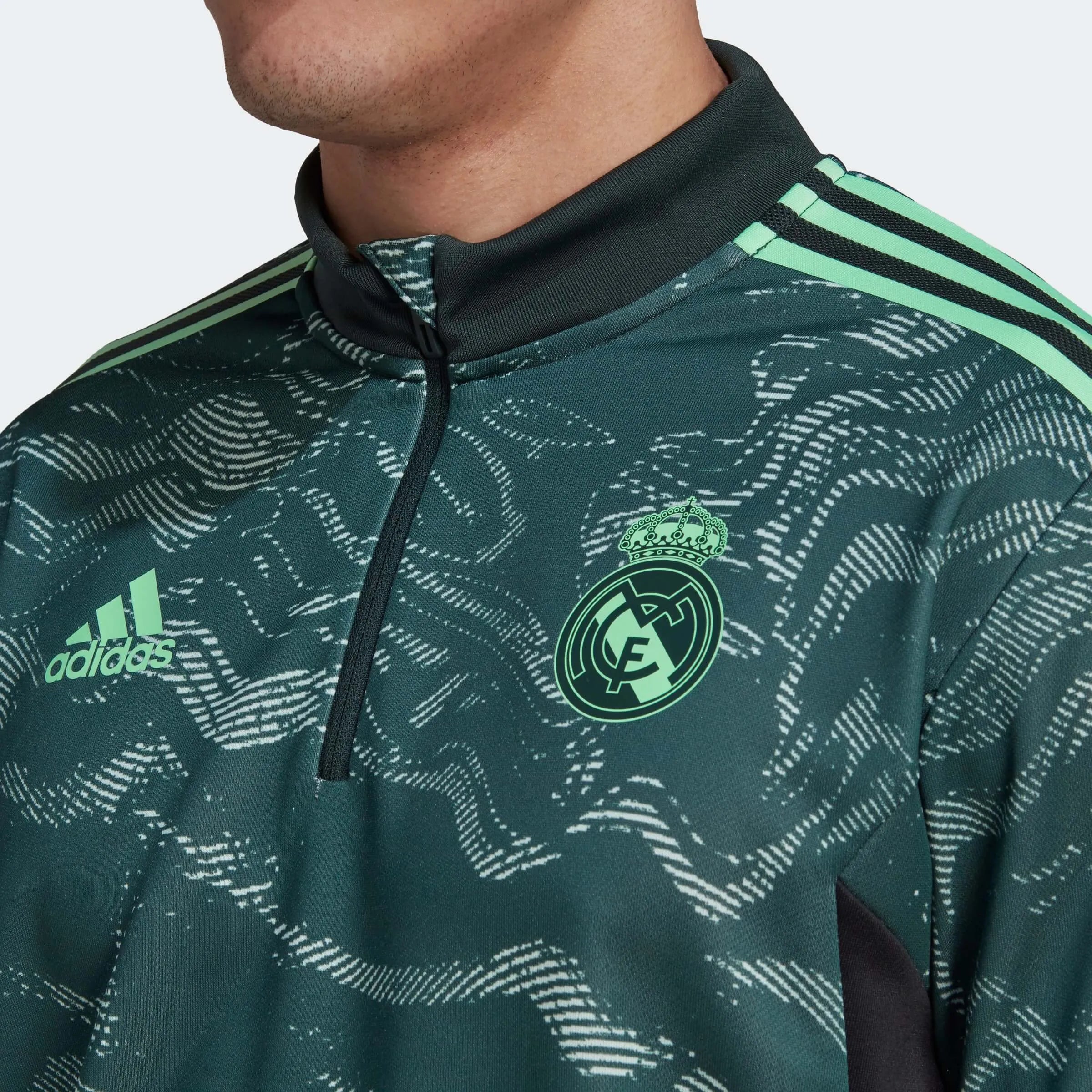 adidas 2022-23 Real Madrid EU Training Top - Green (Detail 1)