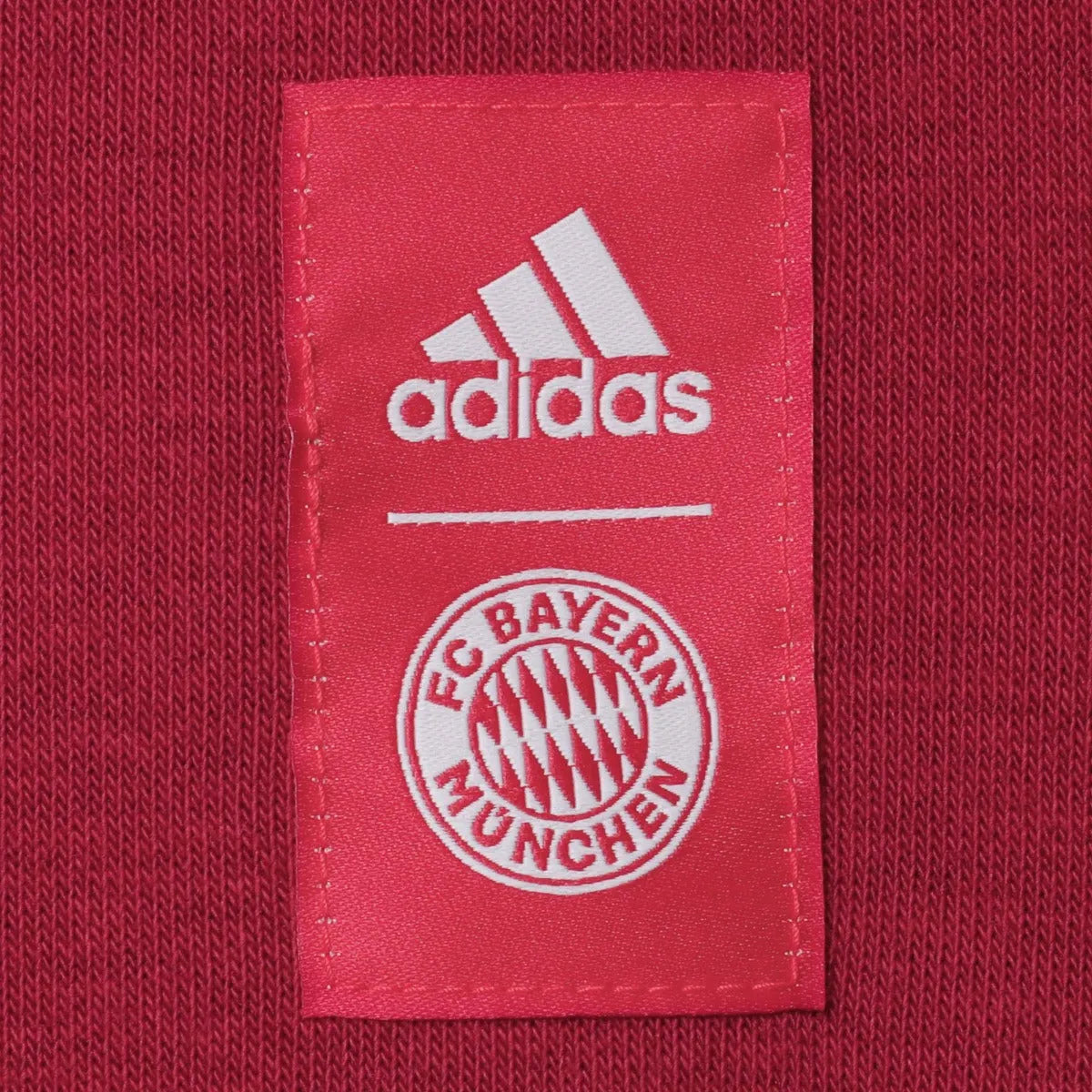 Adidas 2021-22 Bayern Munich Graphic Crew Sweatshirt - Red (Detail 1)