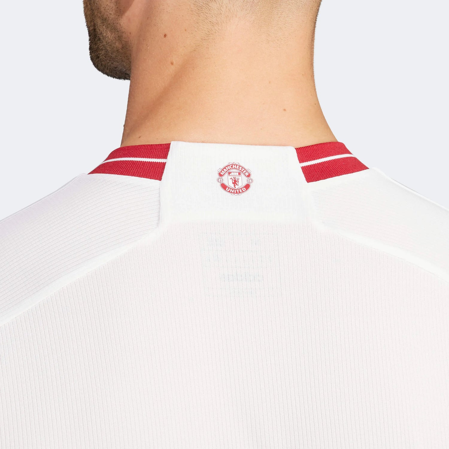 adidas 2023-24 Manchester United Men's Stadium Third Jersey (Detail 2)