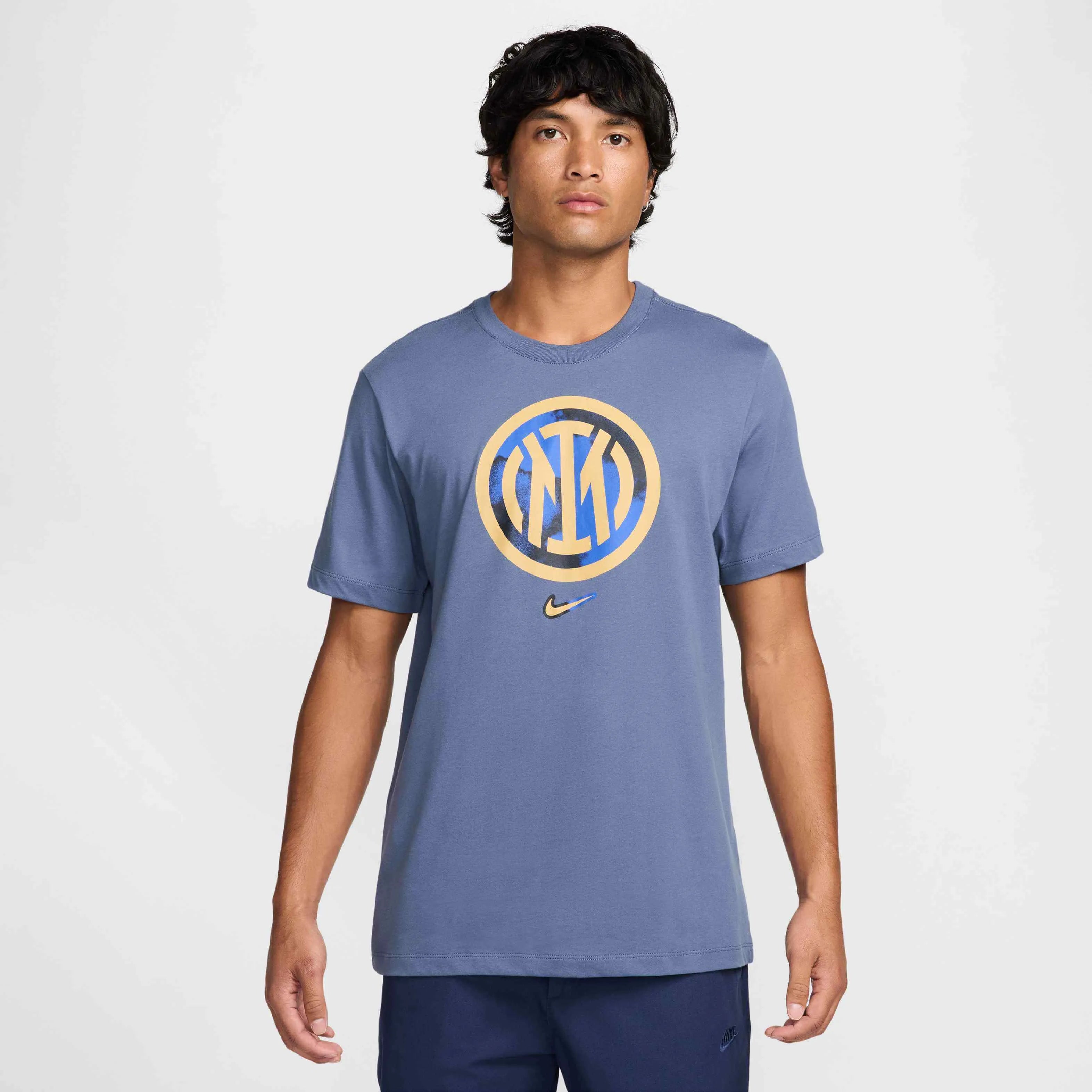 Nike 2024-25 Inter Milan Men's Crest Tee (Model - Front)