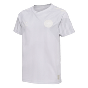 Hummel 2022-23 Denmark Youth Away Jersey - White (Diagonal - Front)