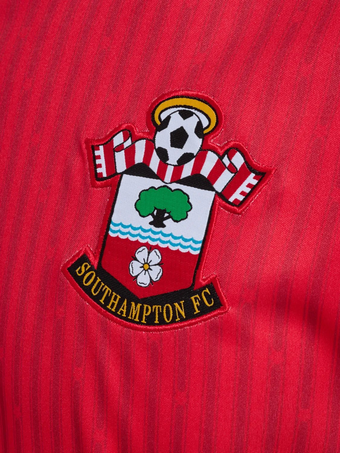 Hummel 2023-24 Southampton Stadium Home Jersey (Detail 3)