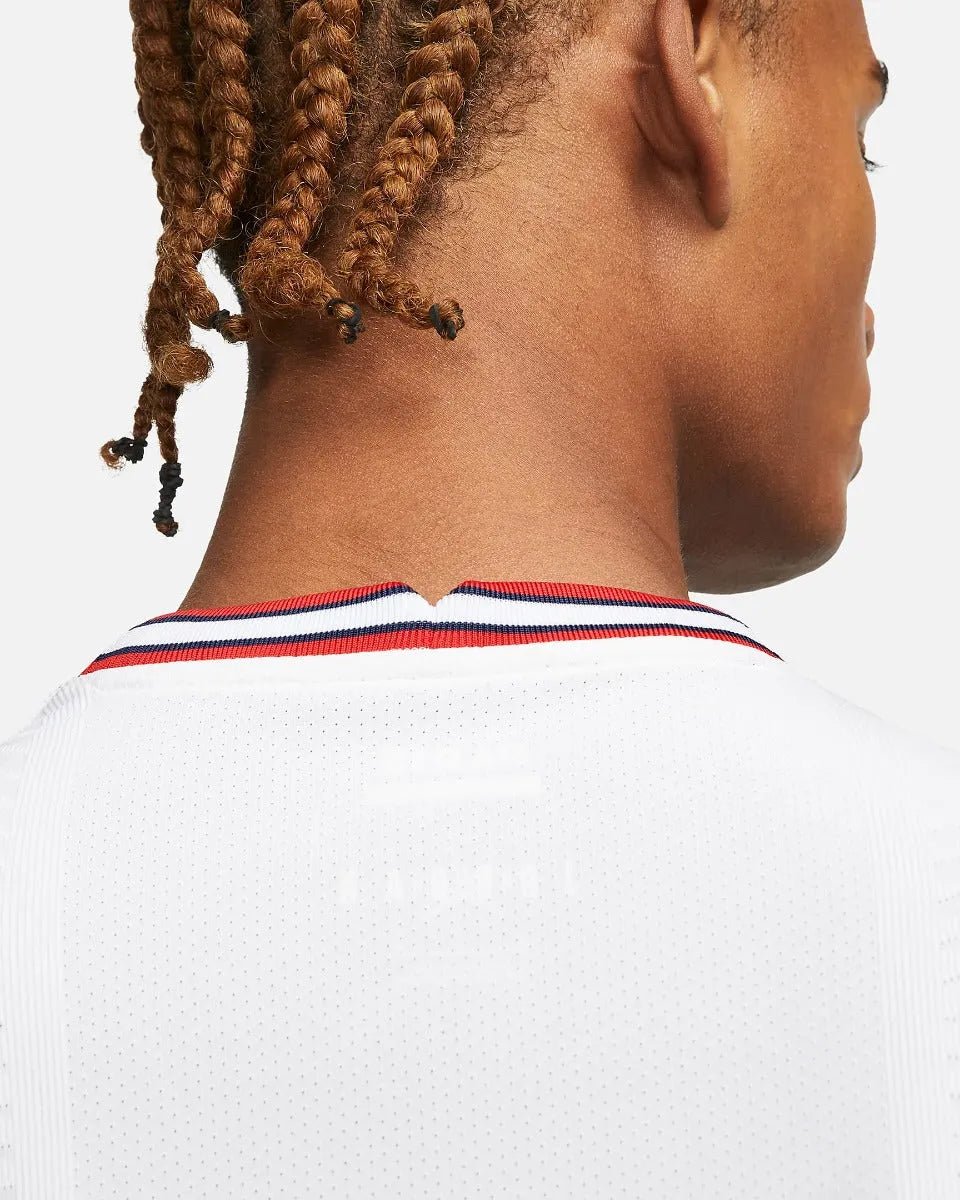 Jordan 2022 PSG Fourth Jersey - White (Detail 3)