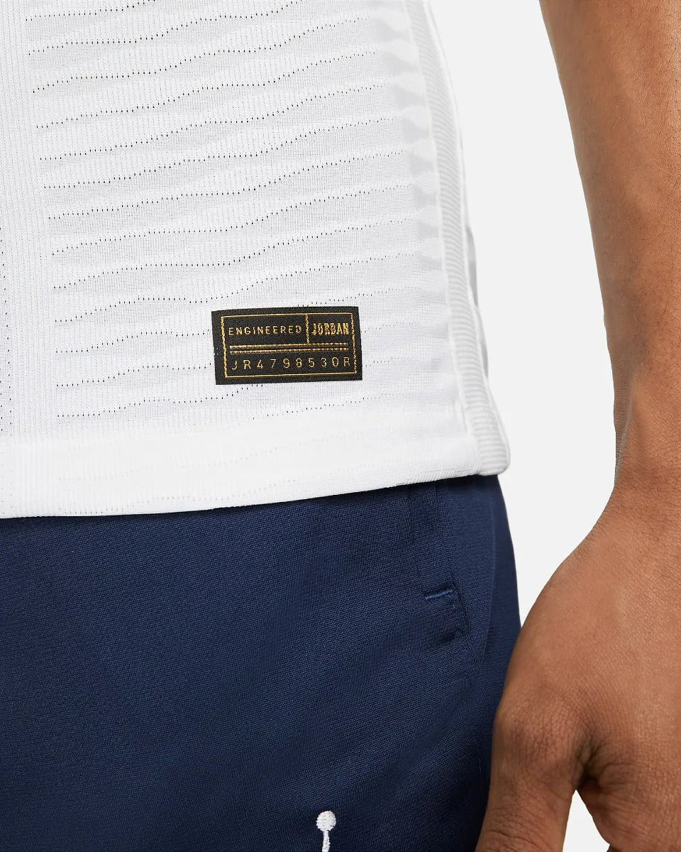 Jordan 2022 PSG Fourth Jersey - White (Detail 4)