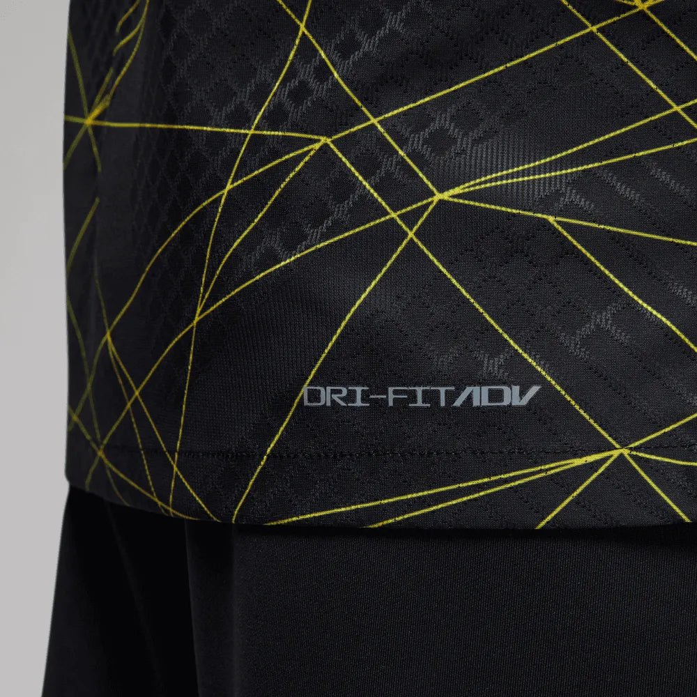 Jordan 2022-23 PSG Authentic Fourth Jersey - Black-Yellow (Detail 3)