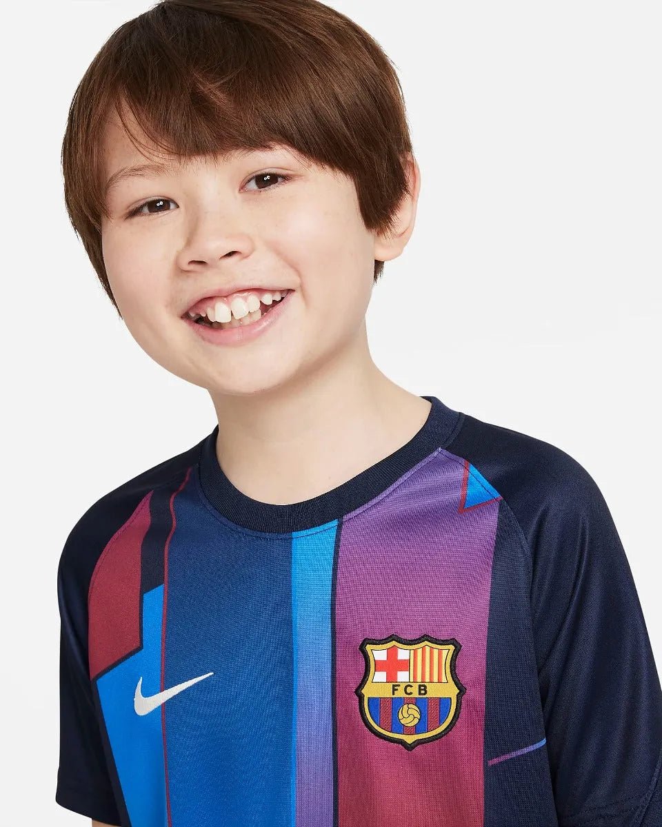 Nike 2021-22 Barcelona Youth Pre-Match SS Jersey - Soar-Obsidian
