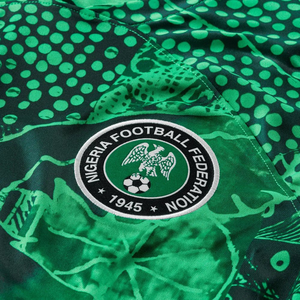 Nike 2022-23 Nigeria Home Jersey - Green Spark-Pine Green (Detail 2)