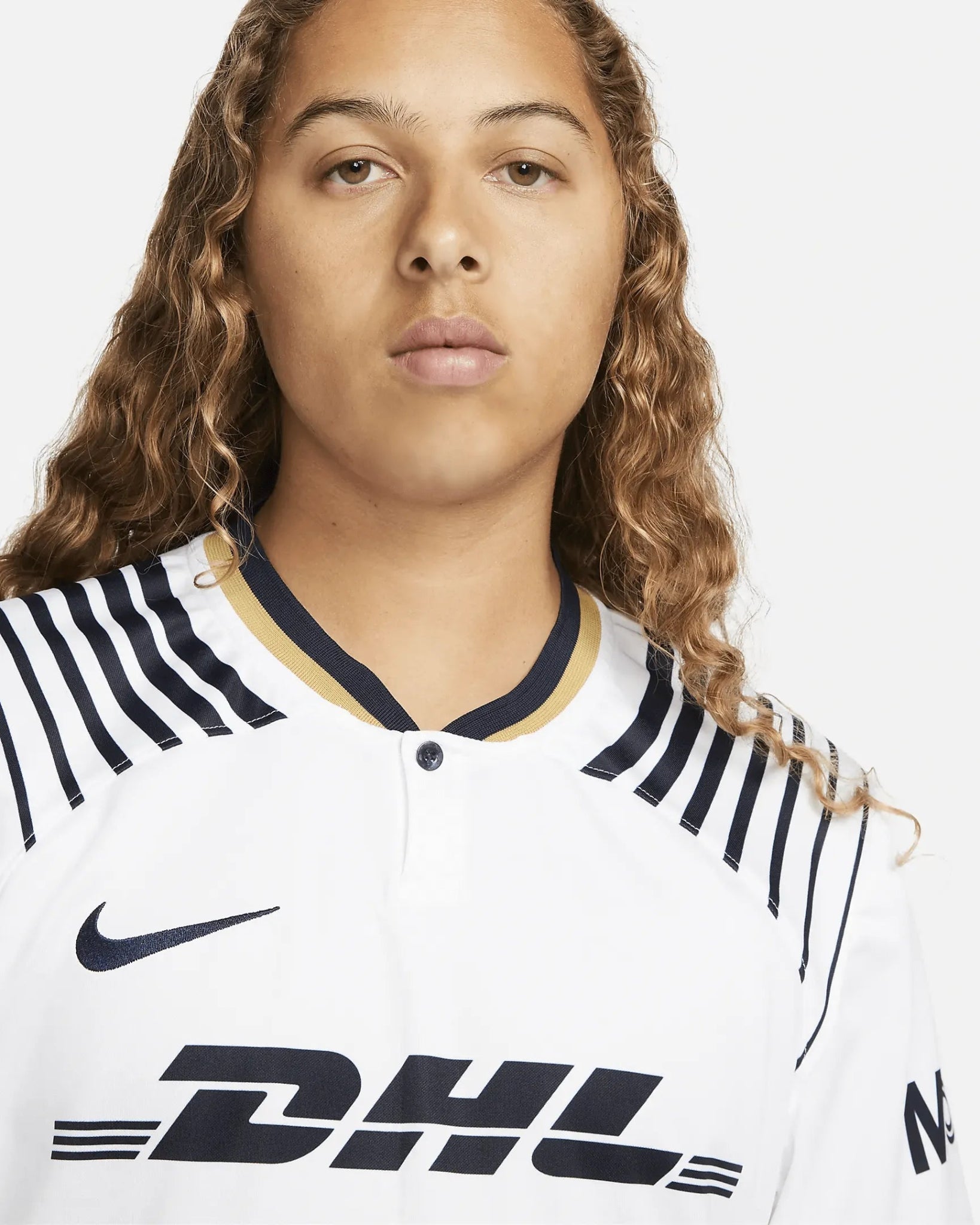 Nike 2022-23 Pumas Mens Home Jersey