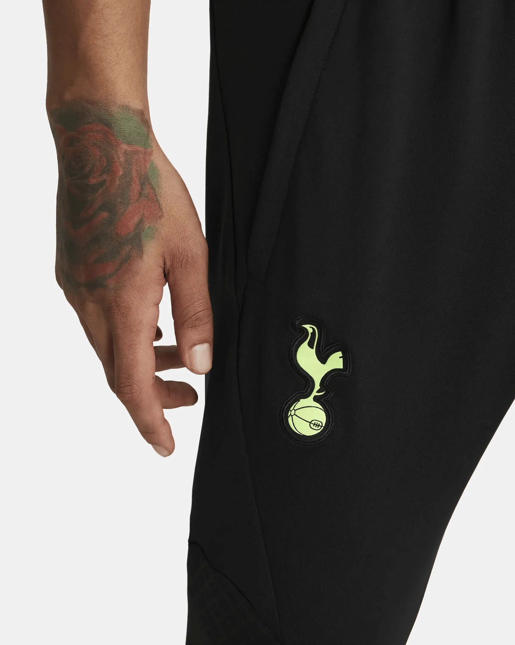 Nike 2022-23 Tottenham Strike Pants - Black-Volt