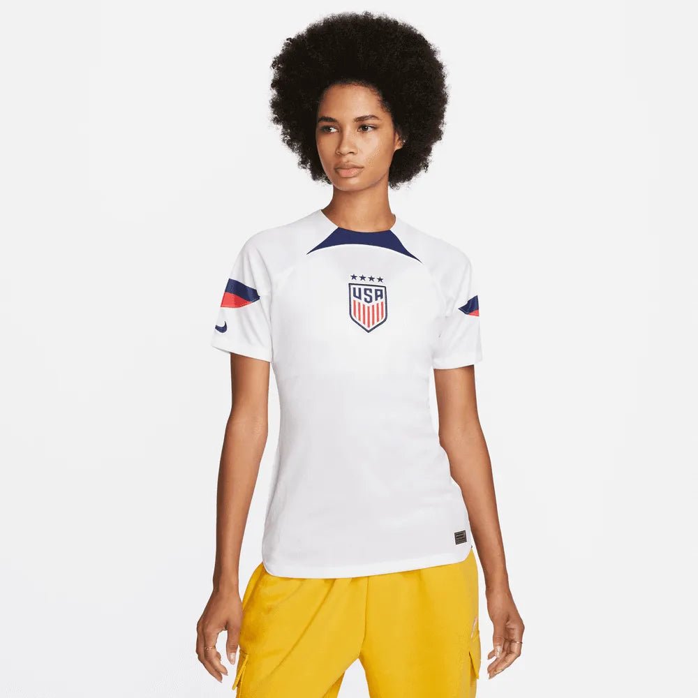 Nike 2022-23 USA Women's Home 4 Star Jersey White-Hyper Blue (Model - Front)
