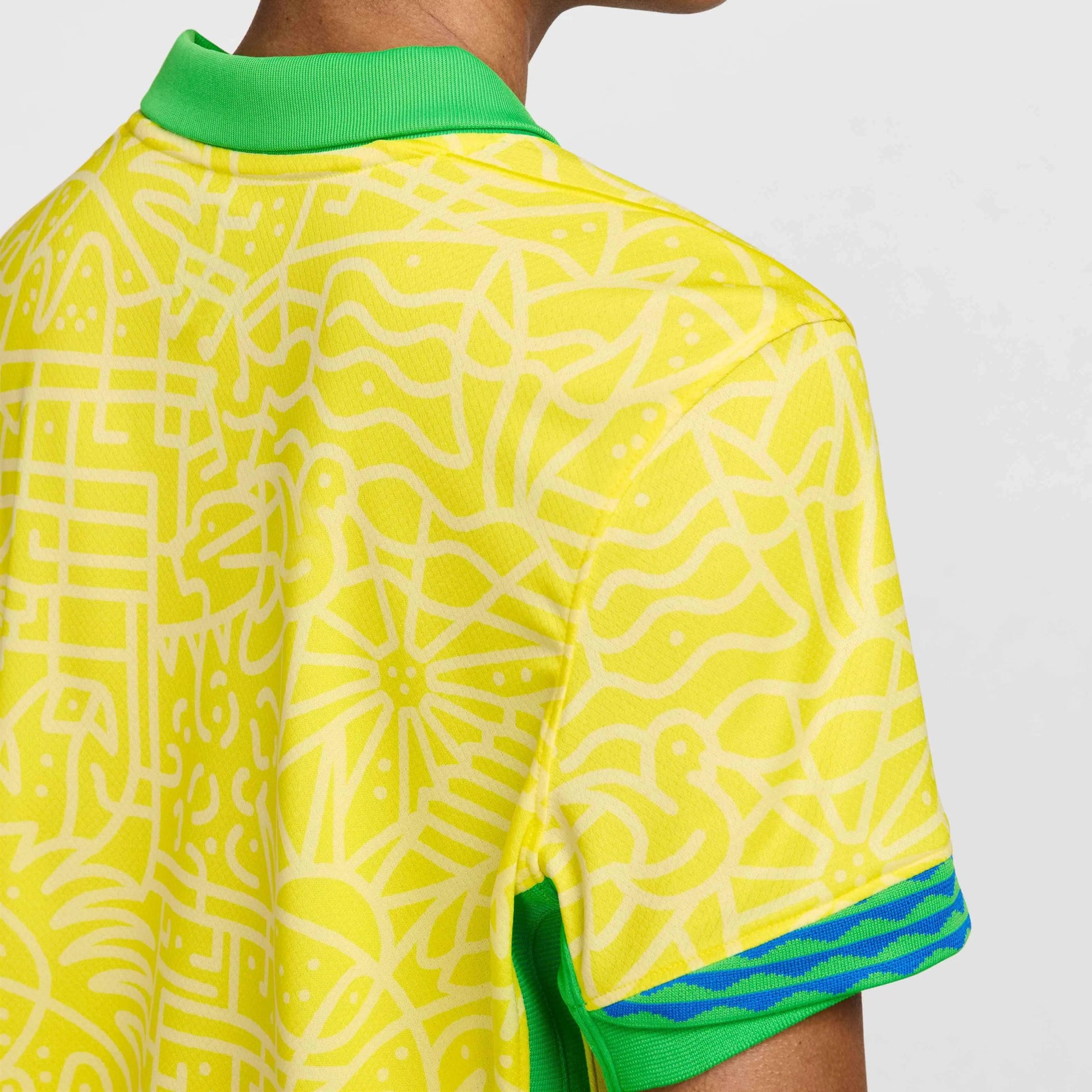 Nike 2024-25 Brazil Women's Stadium Home Jersey (Detail 3)