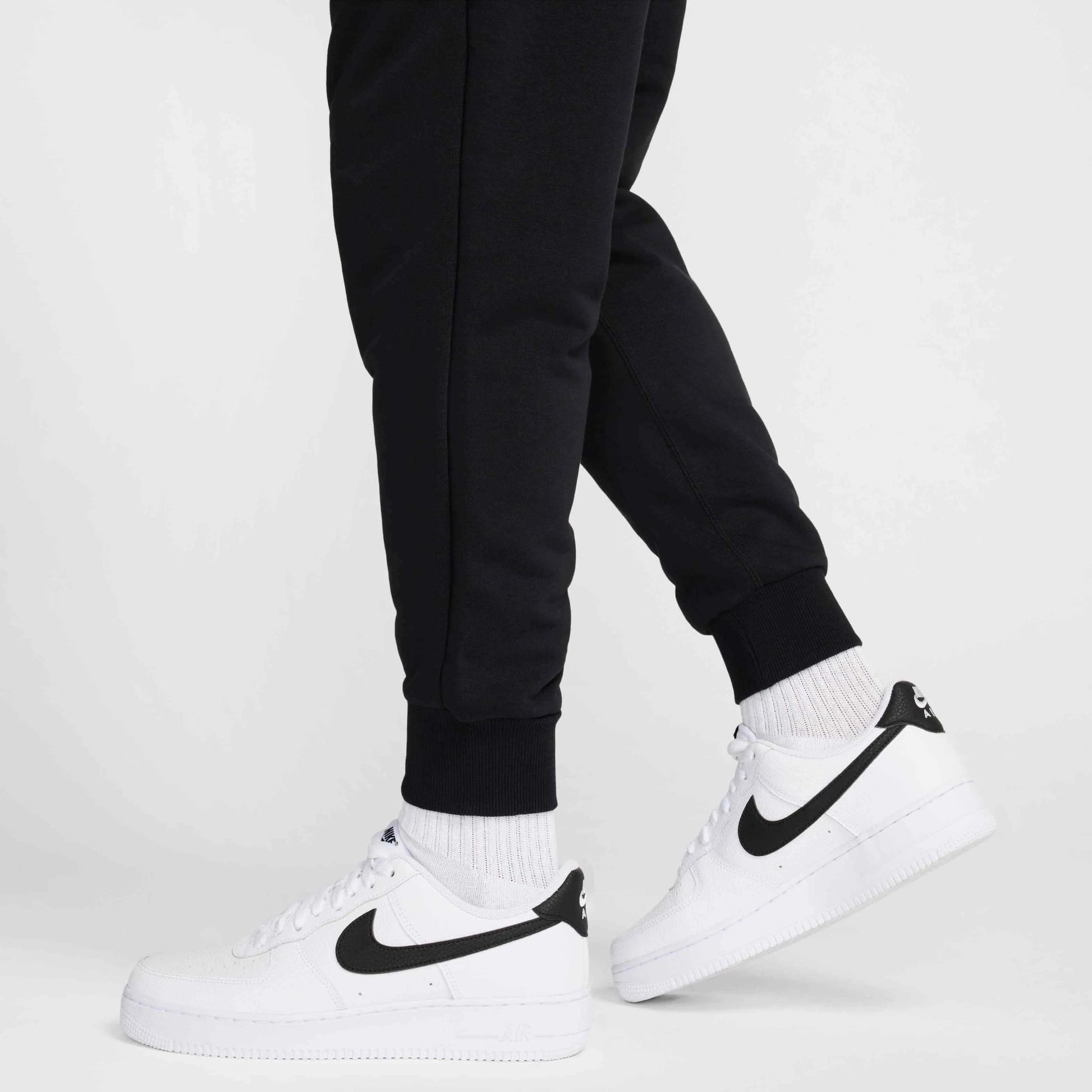 Nike 2024-25 Chelsea Men's Tapered Pants