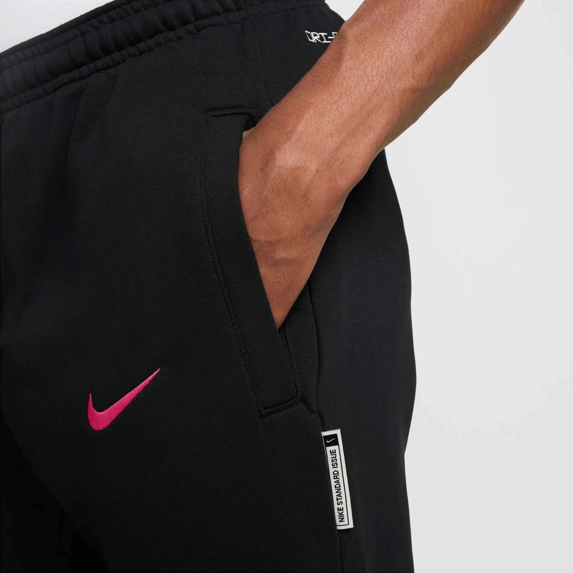 Nike 2024-25 Chelsea Men's Tapered Pants