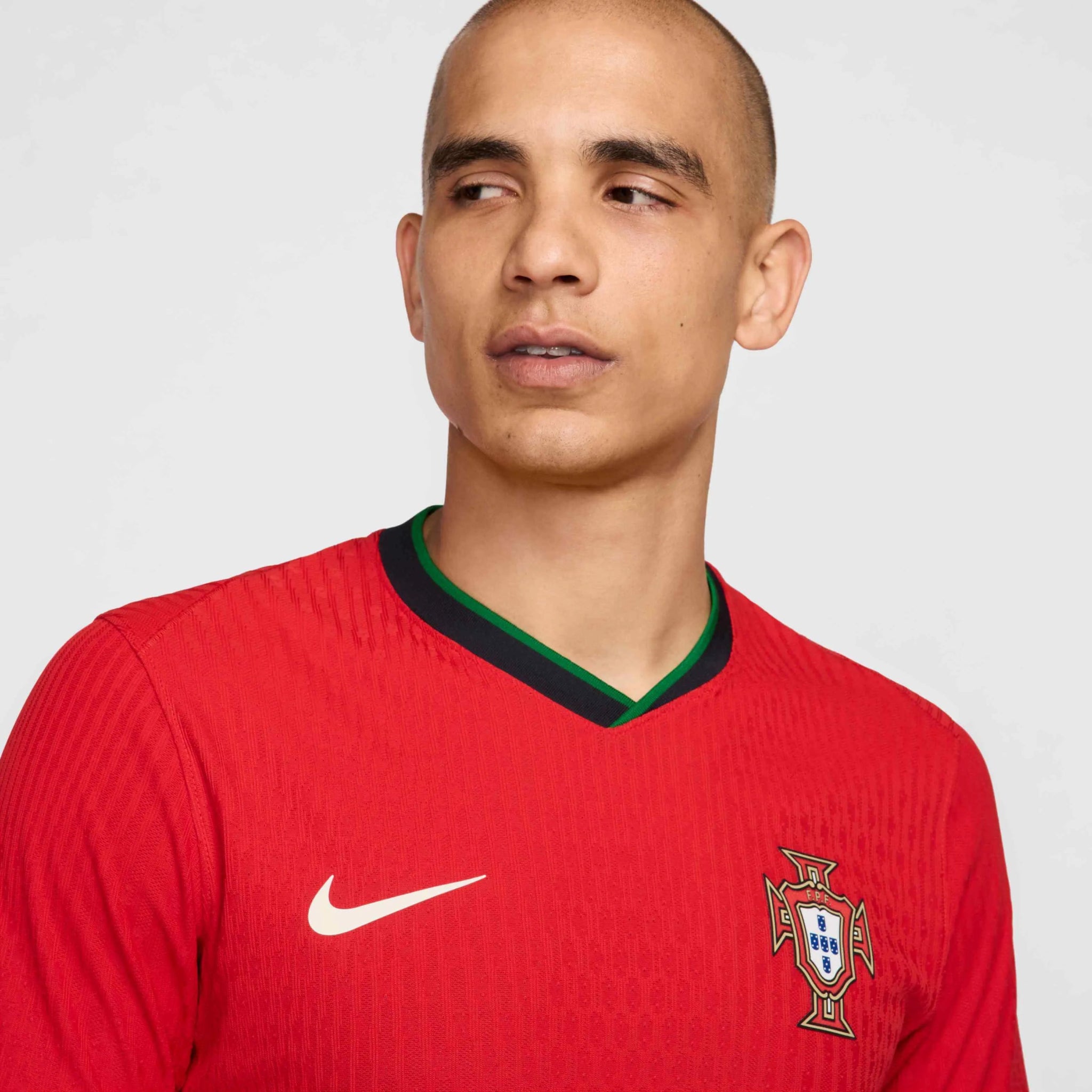 Nike 2024-25 Portugal Men's Authentic Home Jersey