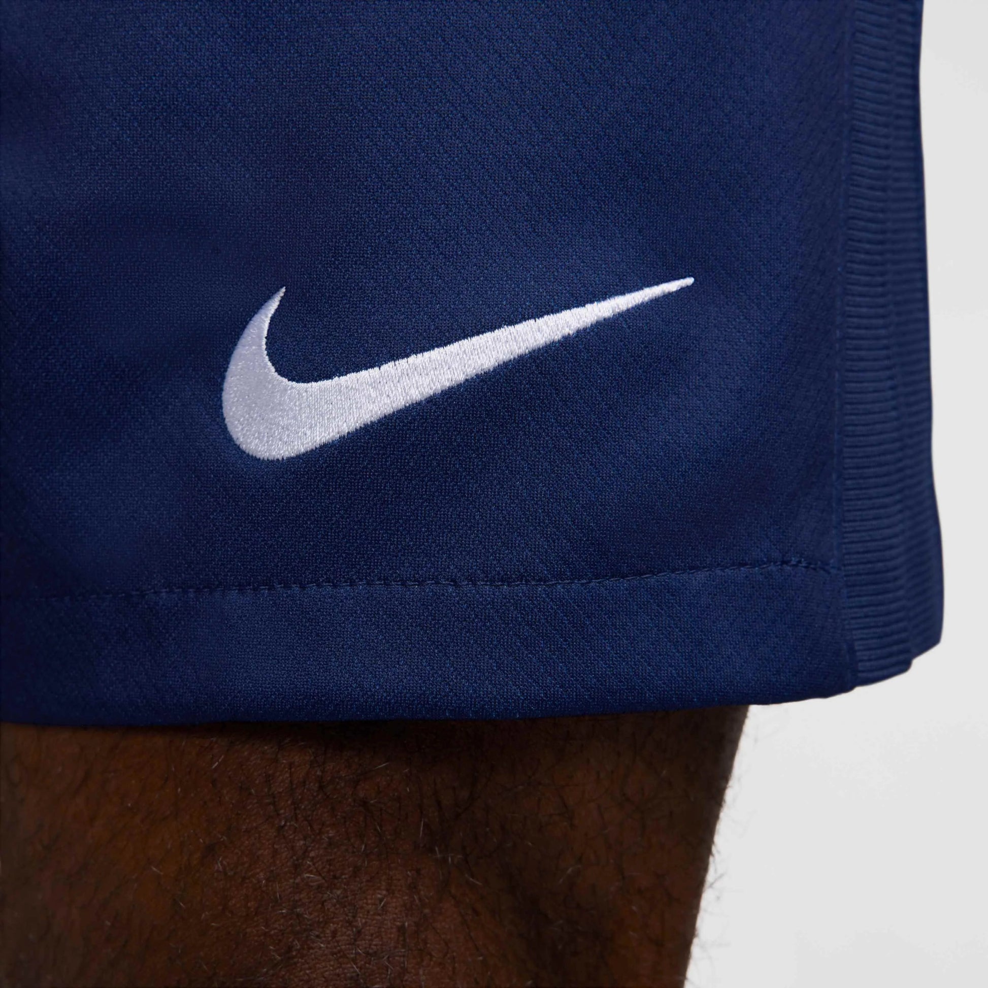 Nike 2024-25 PSG Men's Stadium Home Shorts (Detail 3)