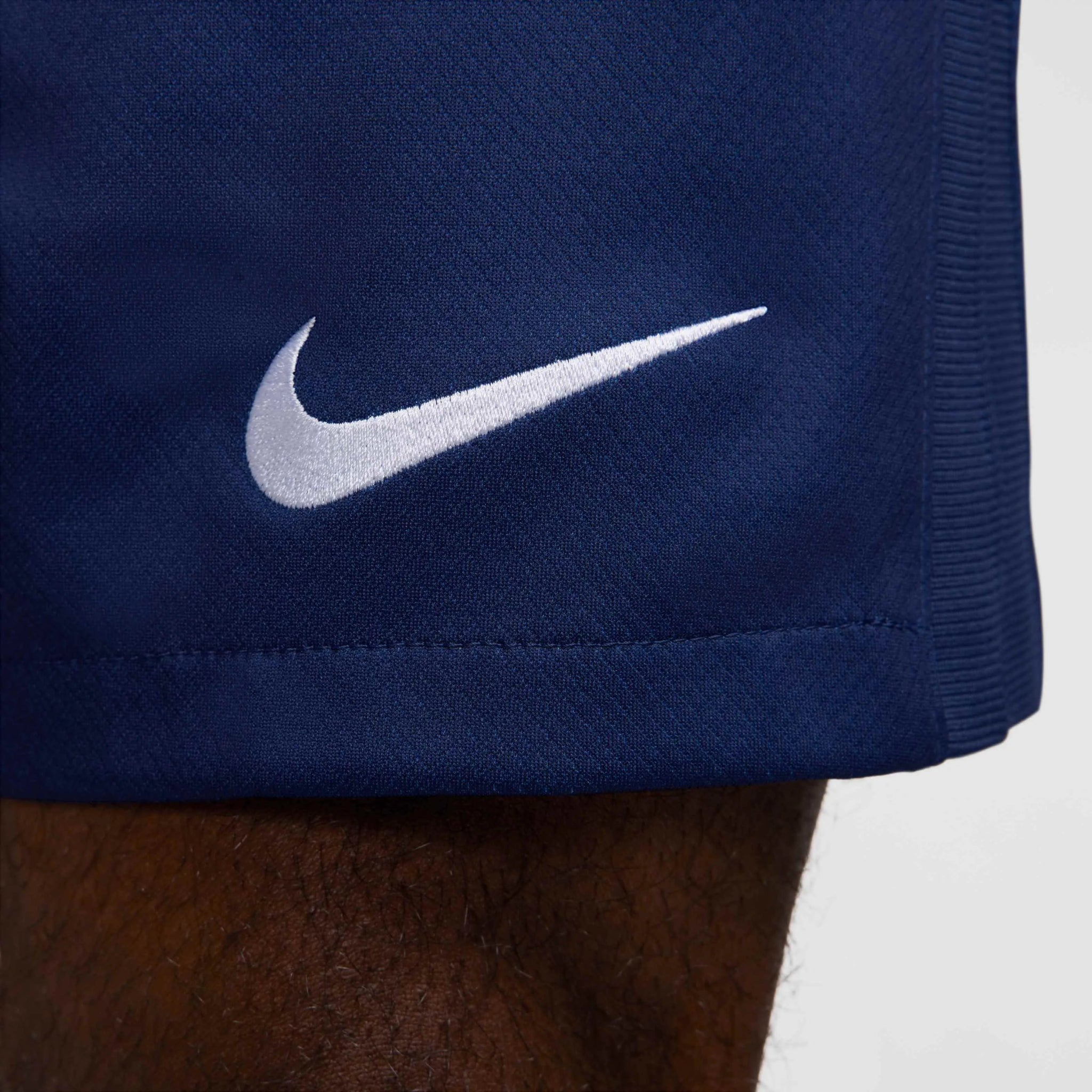 Nike 2024-25 PSG Men's Stadium Home Shorts (Detail 3)