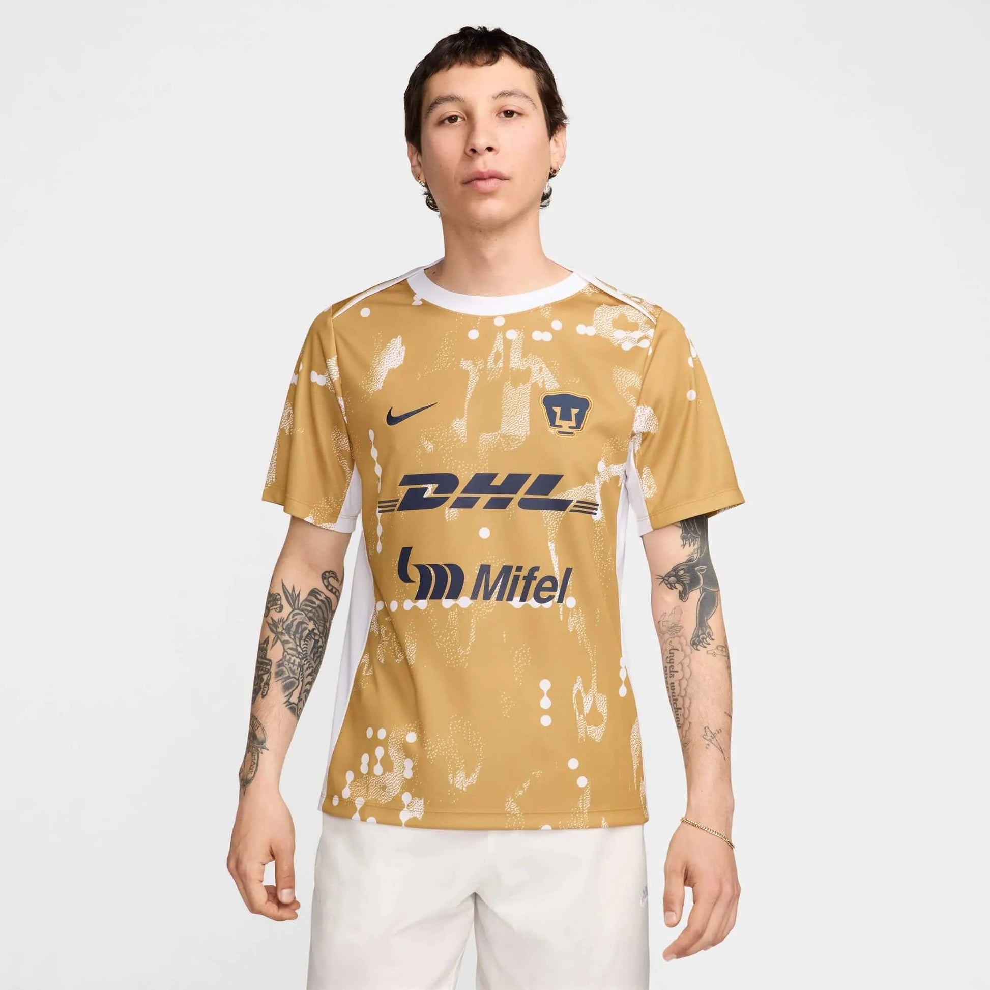 Nike 2024-25 Pumas Men's Training Jersey (Model - Front)