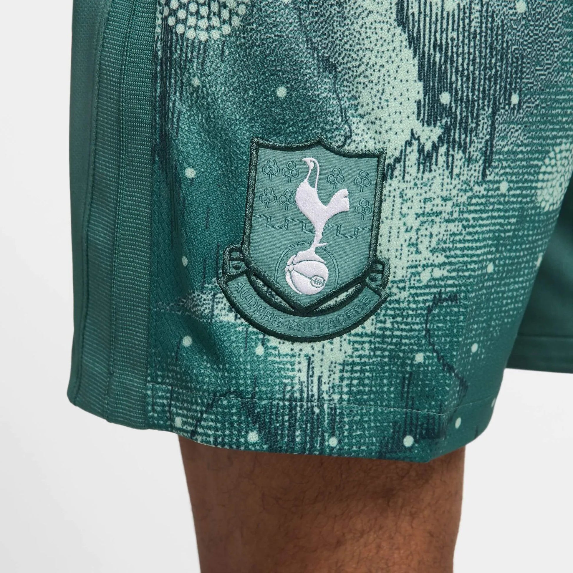Nike 2024-25 Tottenham Men's Stadium Third Shorts
