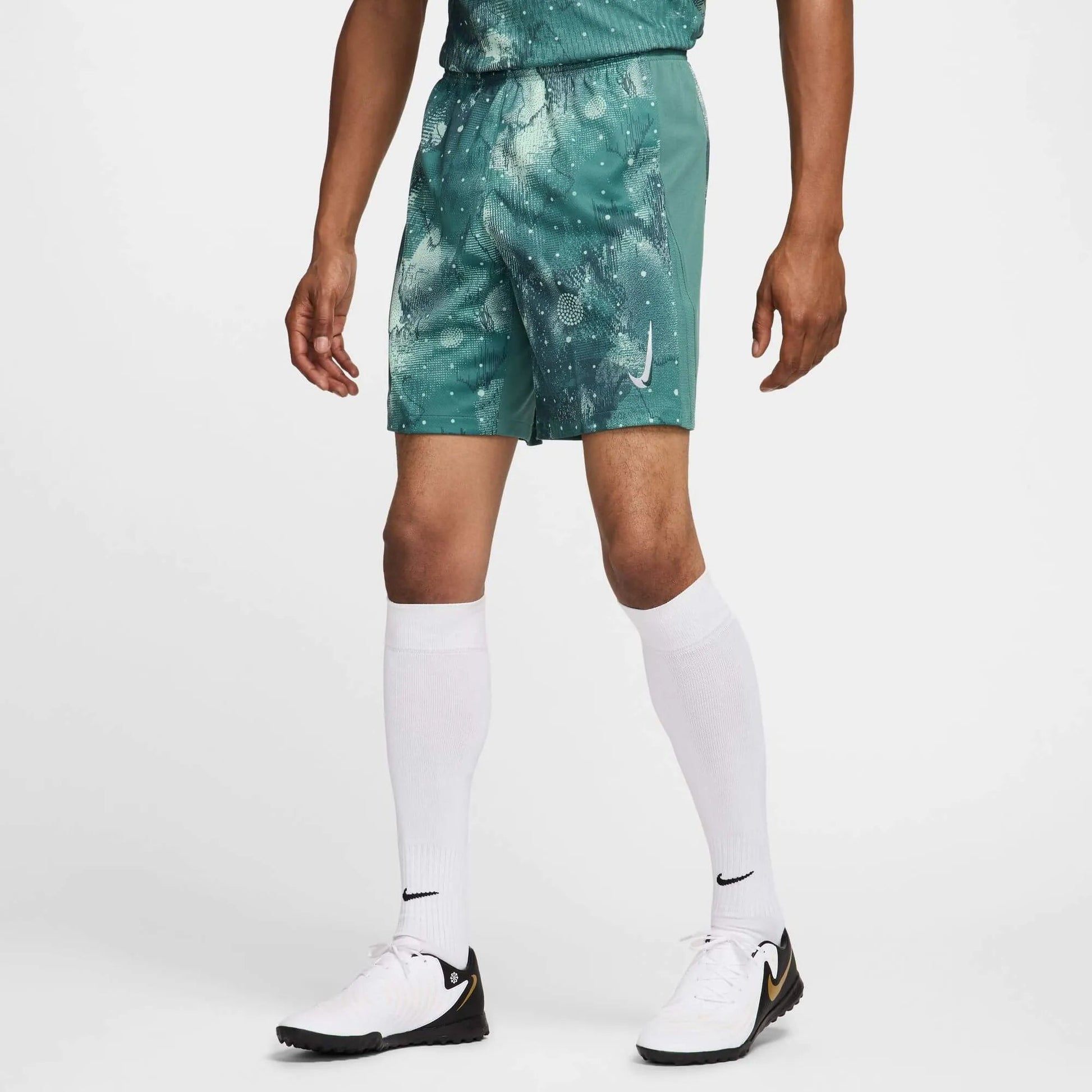 Nike 2024-25 Tottenham Men's Stadium Third Shorts