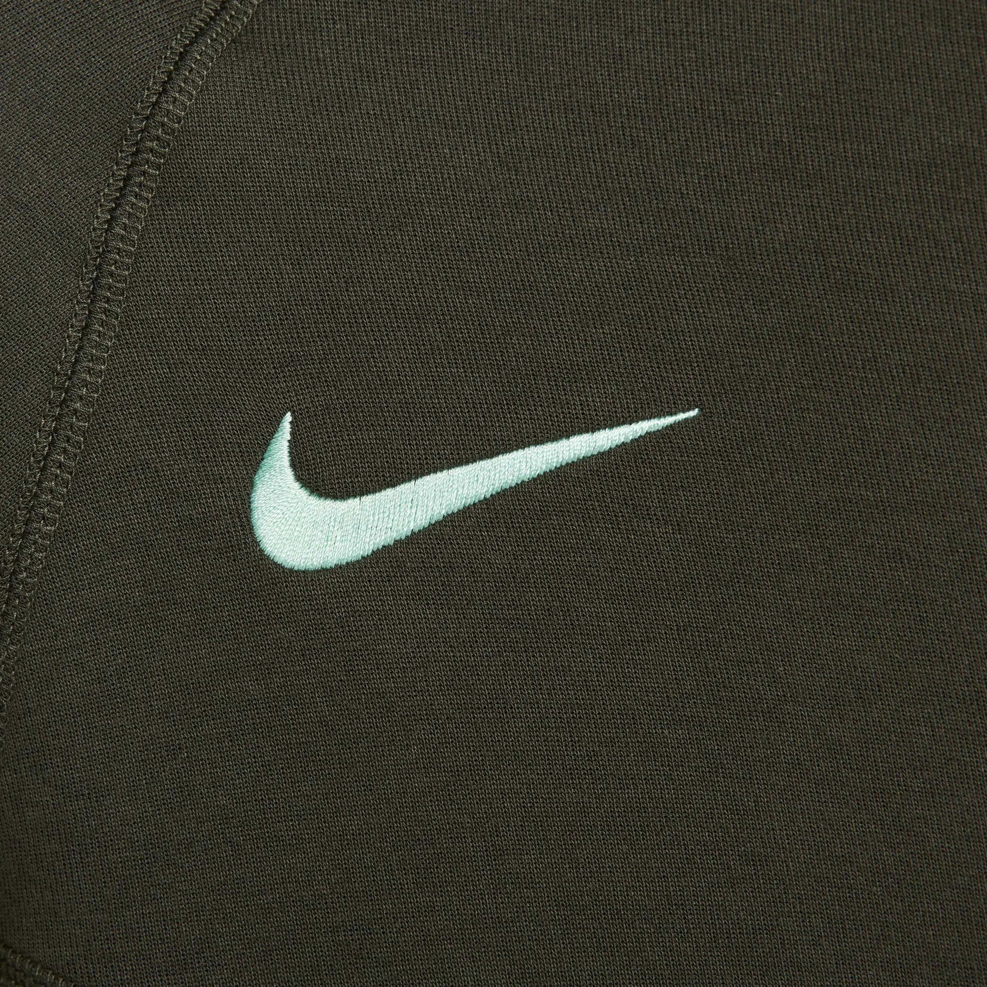 Nike 2024-25 Tottenham Men's Tech Fleece Third Full-Zip Jacket