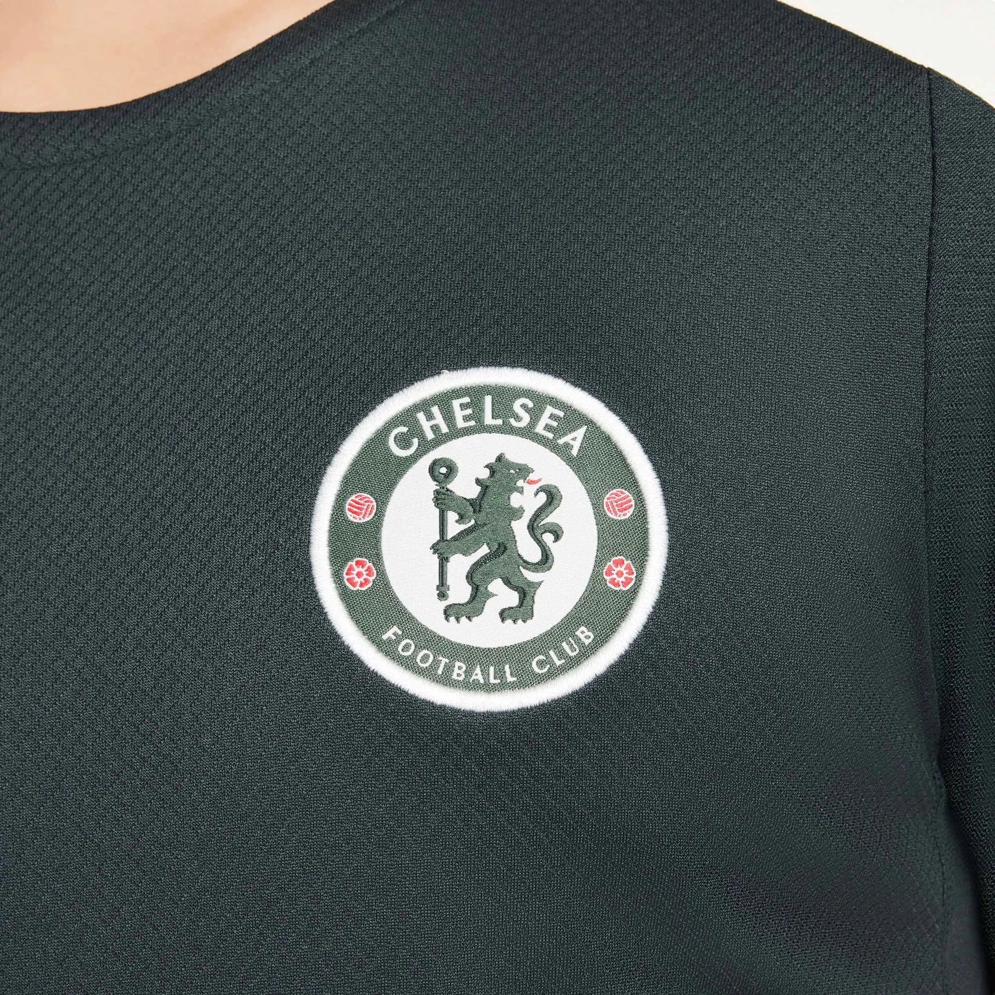 Nike 2025-2026 Chelsea Youth Dri-Fit Strike Top (Detail 2)