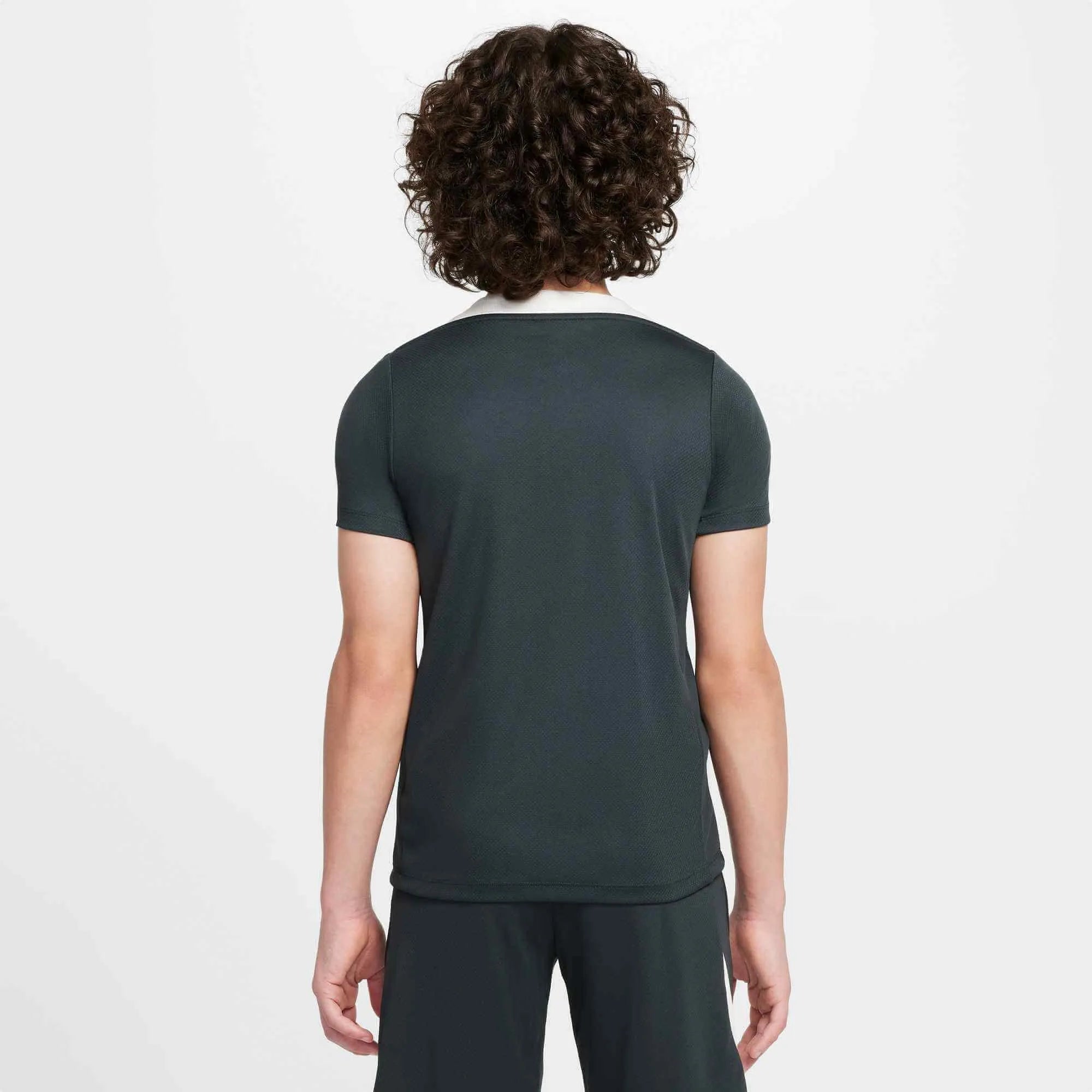 Nike 2025-2026 Chelsea Youth Dri-Fit Strike Top (Model - Back)