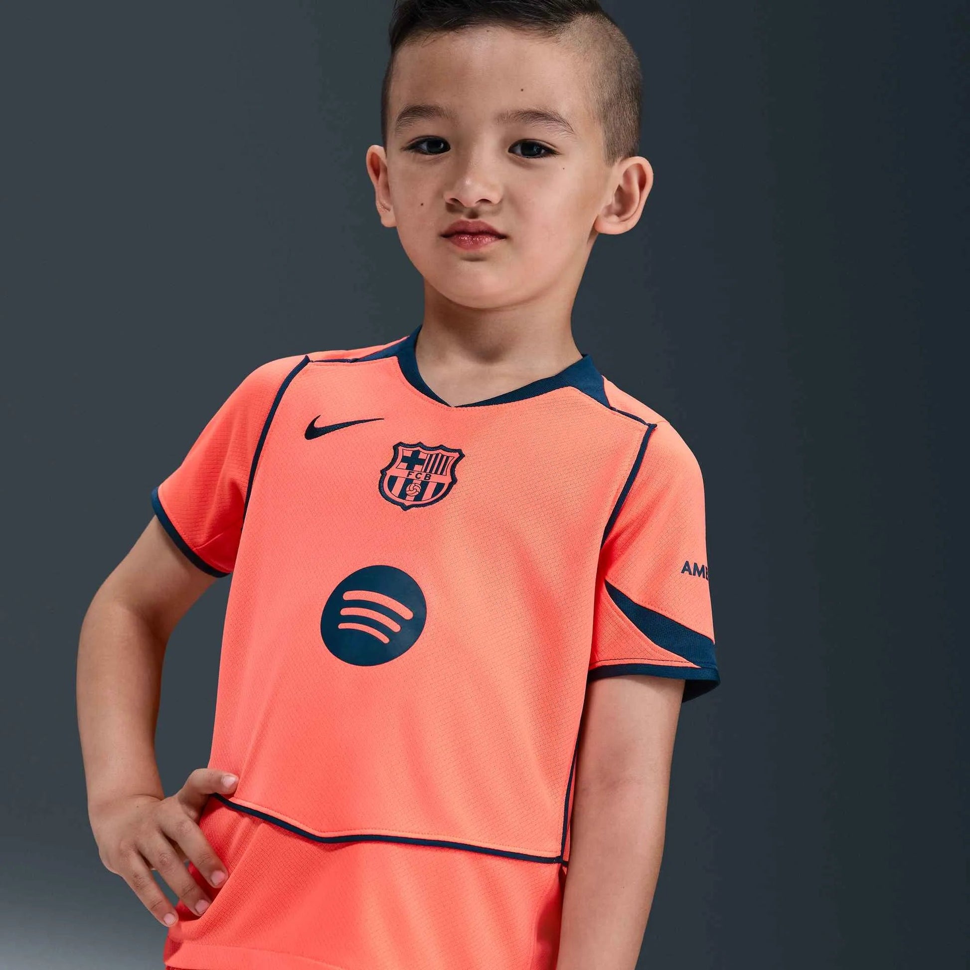 Nike 2025-26 Barcelona Little Kids' Stadium Third Kit (Jersey - Side)