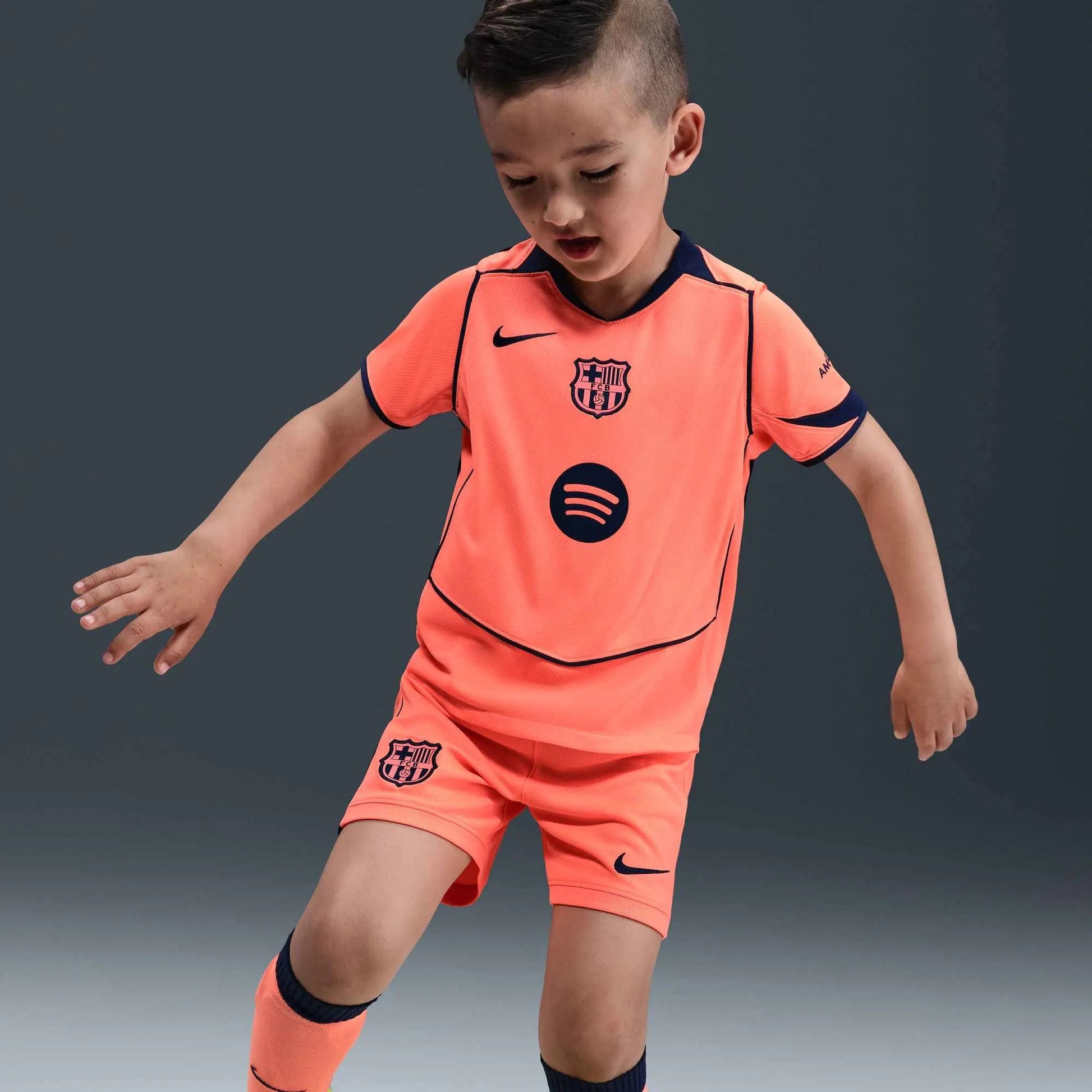 Nike 2025-26 Barcelona Little Kids' Stadium Third Kit (Jersey - Front)