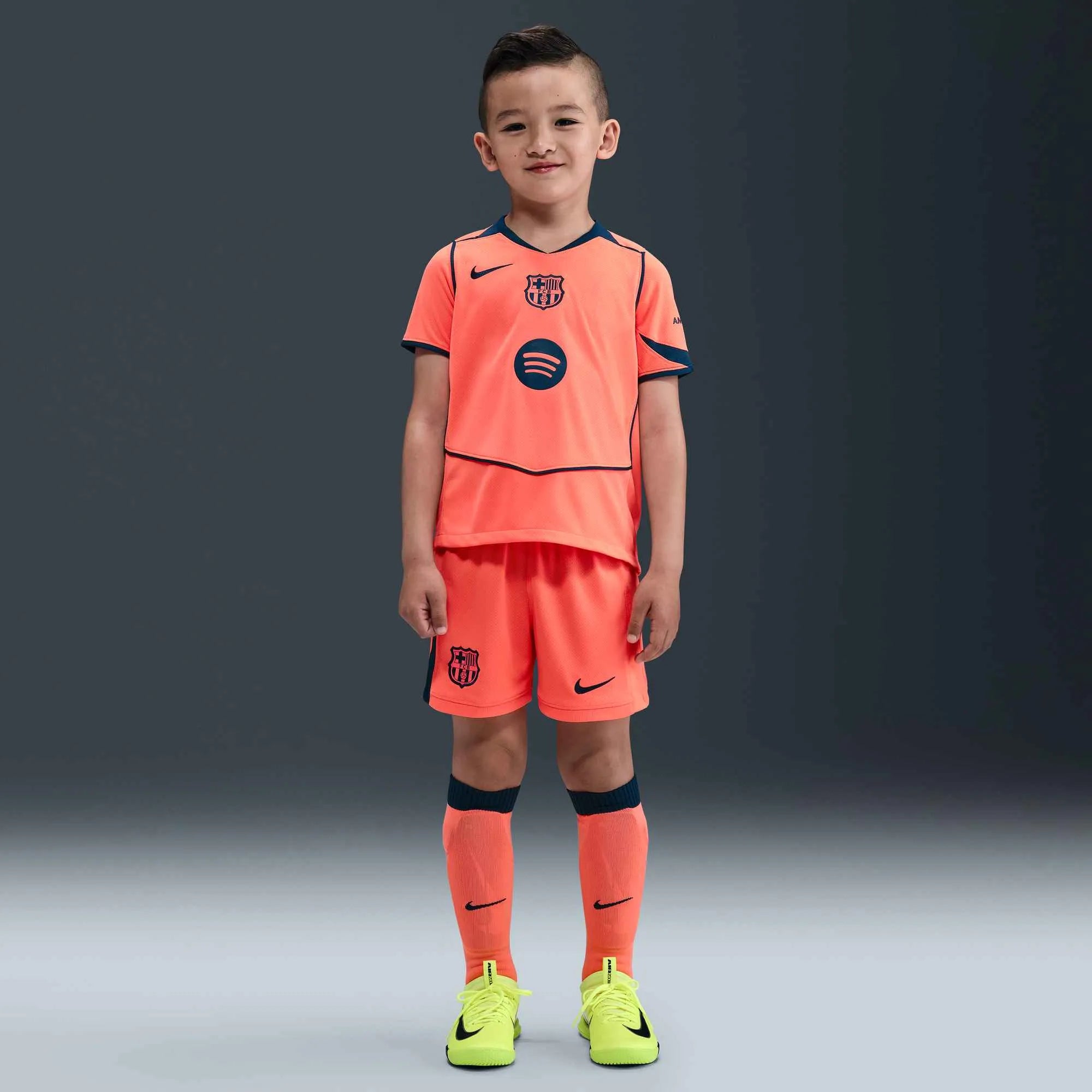 Nike 2025-26 Barcelona Little Kids' Stadium Third Kit (Model - Front)