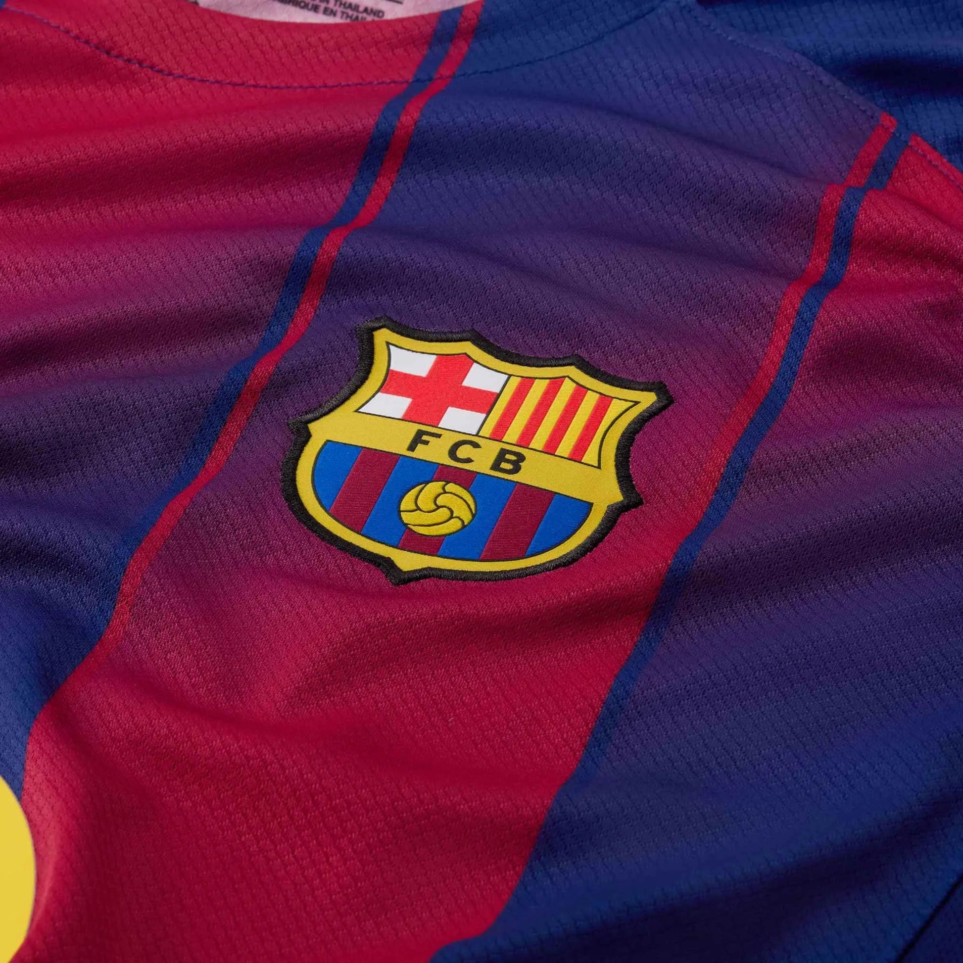 Nike 2025-26 Barcelona Men's Stadium Home Soccer Jersey (Detail 4)