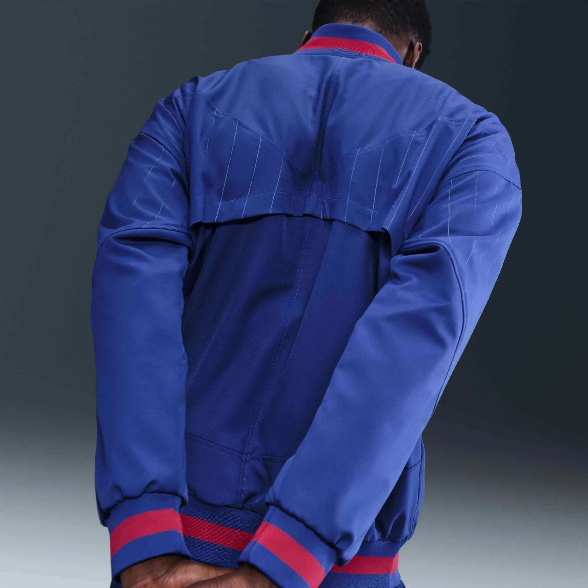 Nike 2025-26 Barcelona Men's Strike Anthem Jacket (Detail 3)