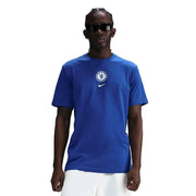 Nike 2025-26 Chelsea Men's Crest Tee (Model - Front)