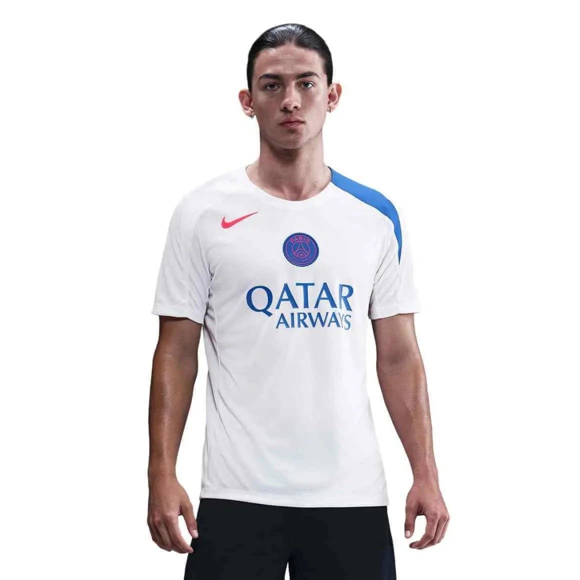 Nike 2025-26 PSG Men's DF Strike Top (Model - Front)
