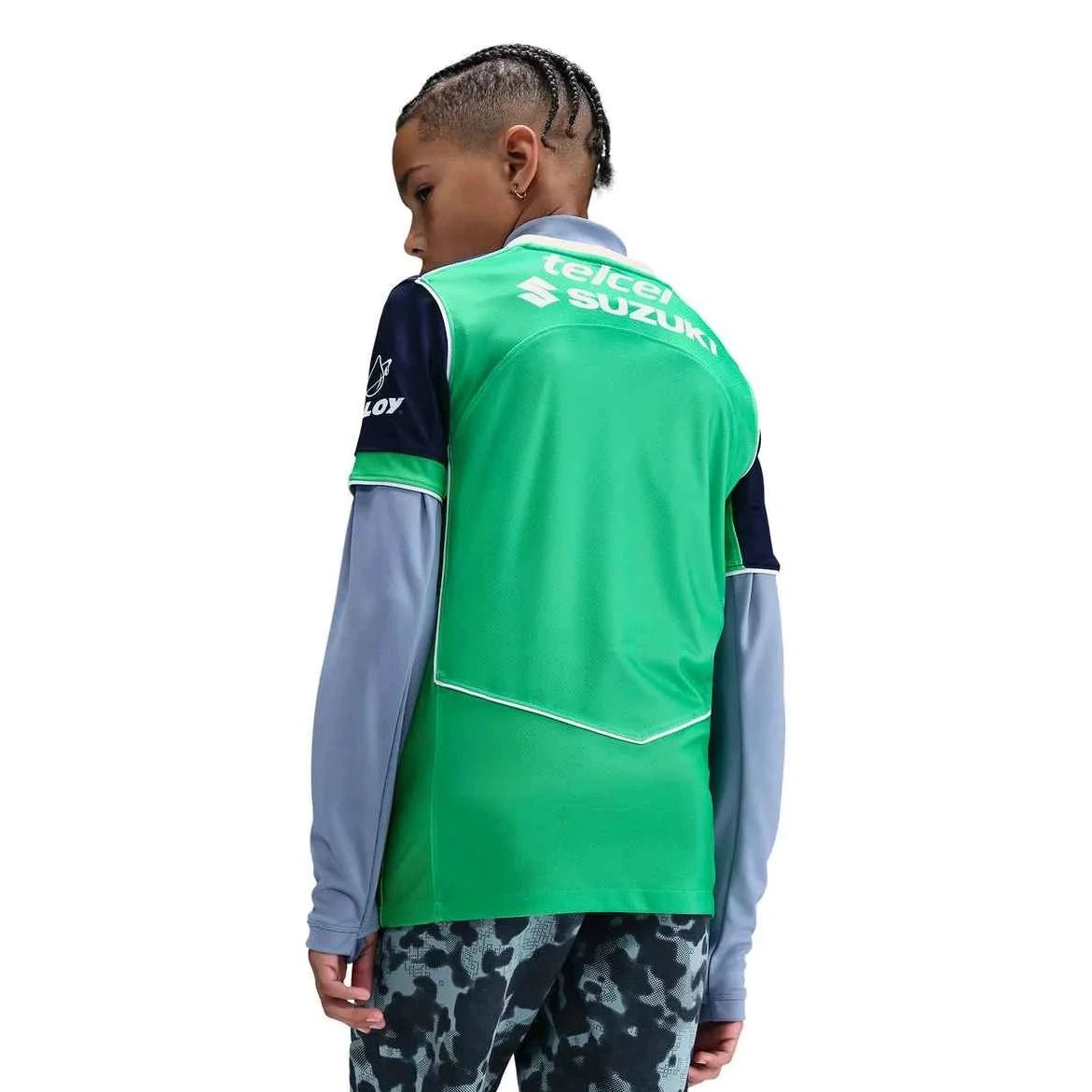 Nike 2025-26 Pumas Youth Stadium Third Soccer Jersey (Model - Back)
