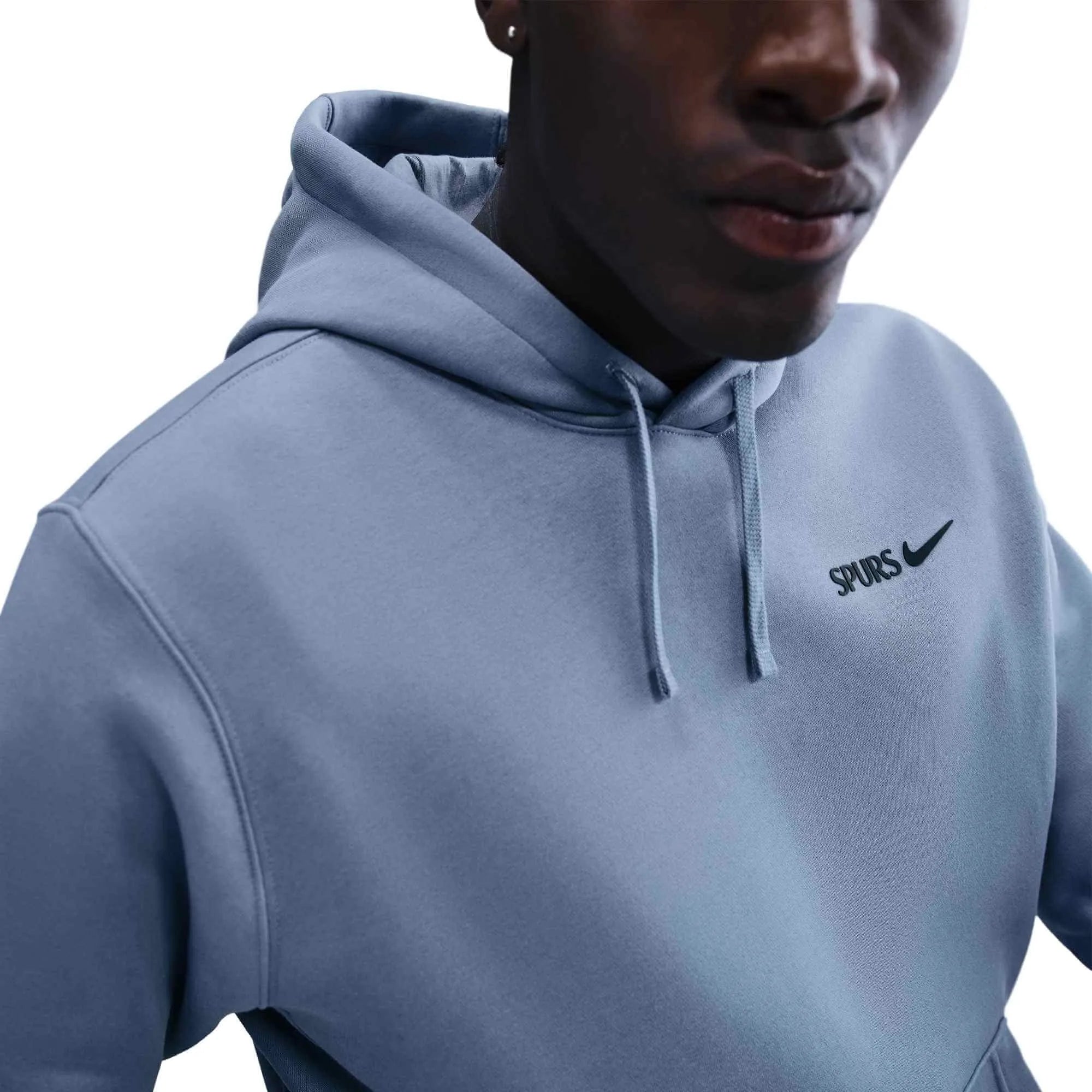 Nike 2025-26 Tottenham Men's Club Pullover Hoodie (Detail 1)
