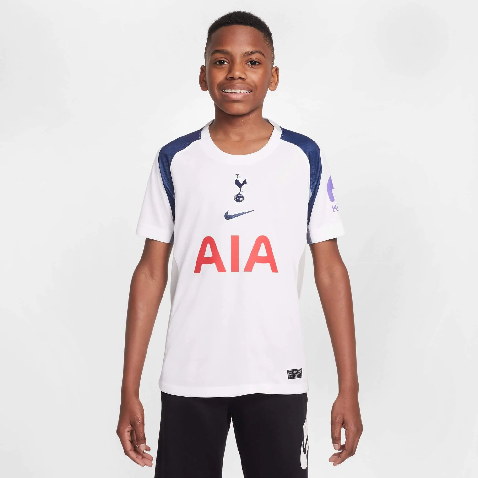 Nike 2025-26 Tottenham Youth Stadium Home Soccer Jersey (Model - Front)