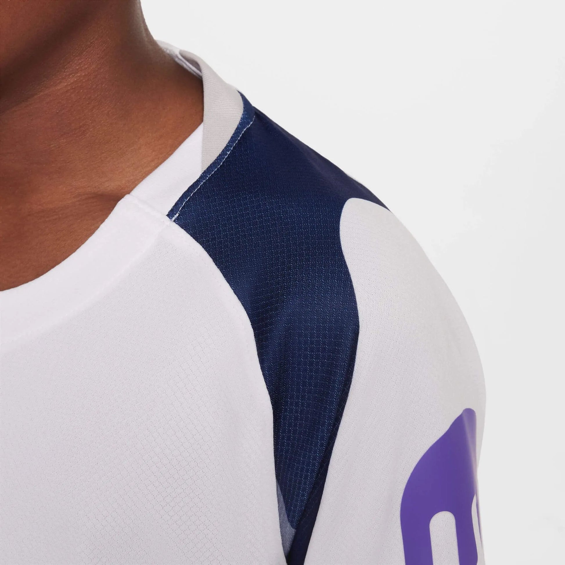 Nike 2025-26 Tottenham Youth Stadium Home Soccer Jersey (Detail 2)
