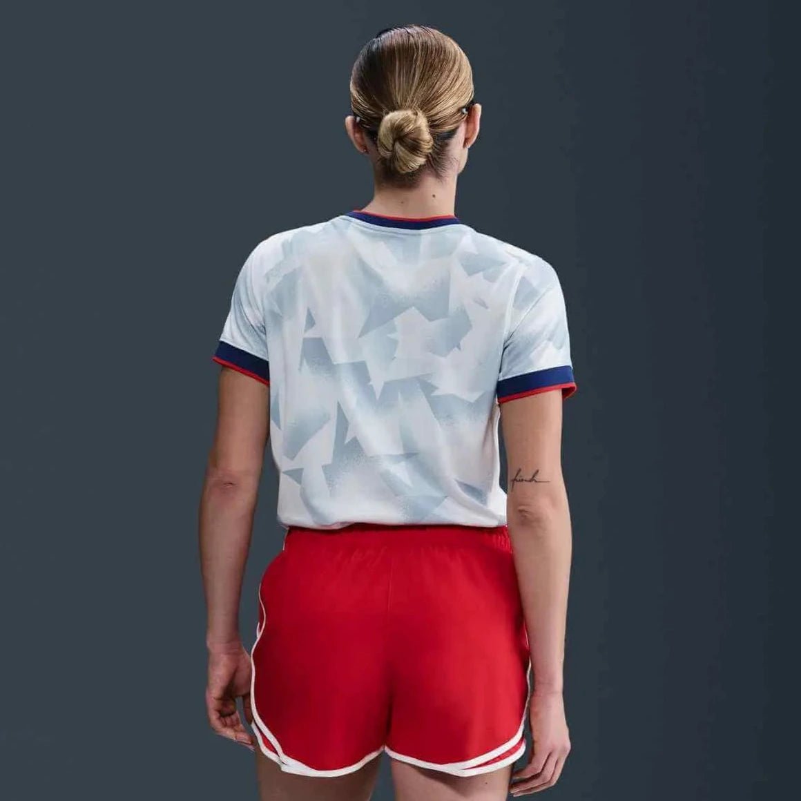 Nike 2025 USA Women's 4-Star Stadium Home Soccer Jersey (Model - Back)