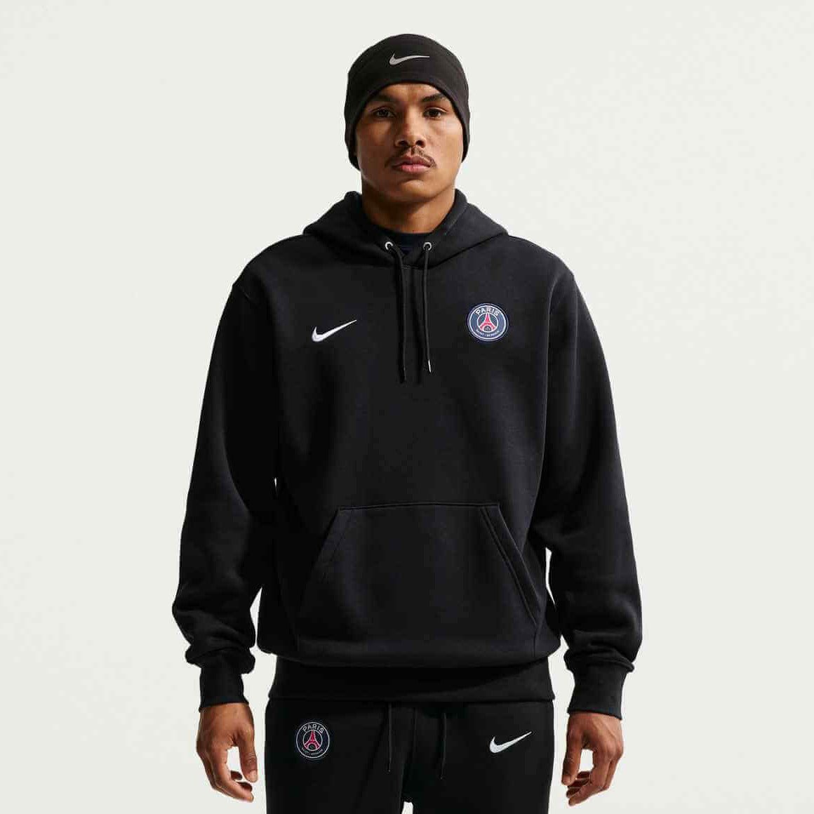 Nike 2026-27 PSG Men's Club Pullover Hoodie (Model - Front)