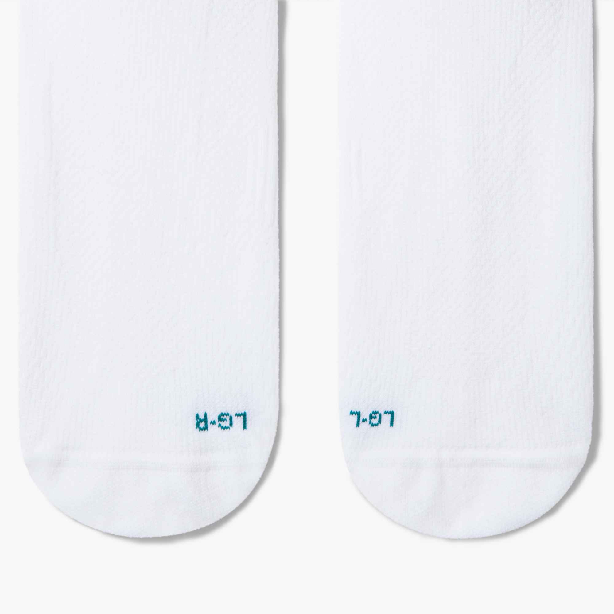 Nike 2026-27 Brazil Home VaporFast Knee-High Socks (Detail 2)
