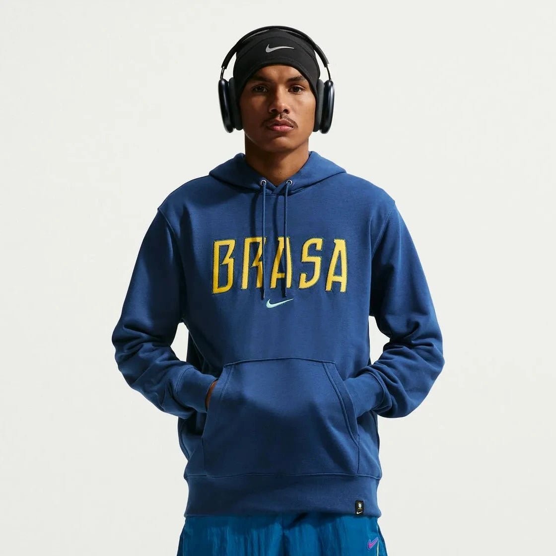 Nike 2026-27 Brazil Men's Club French Terry Pullover Hoodie