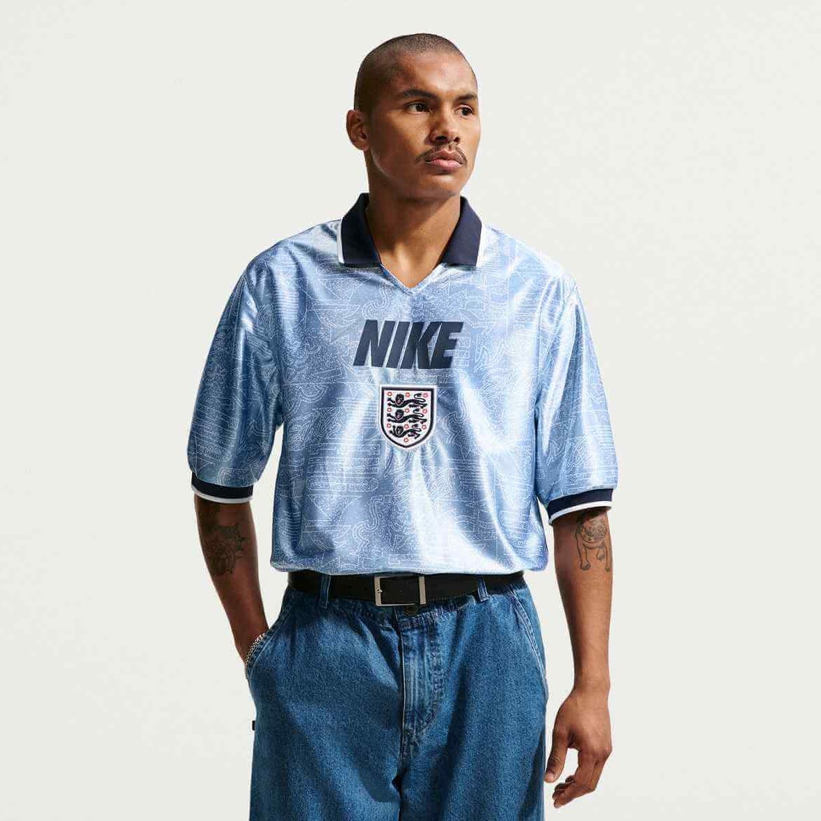 Nike 2026 England Men's Dri-Fit Energy Soccer Jersey (Model - Front)