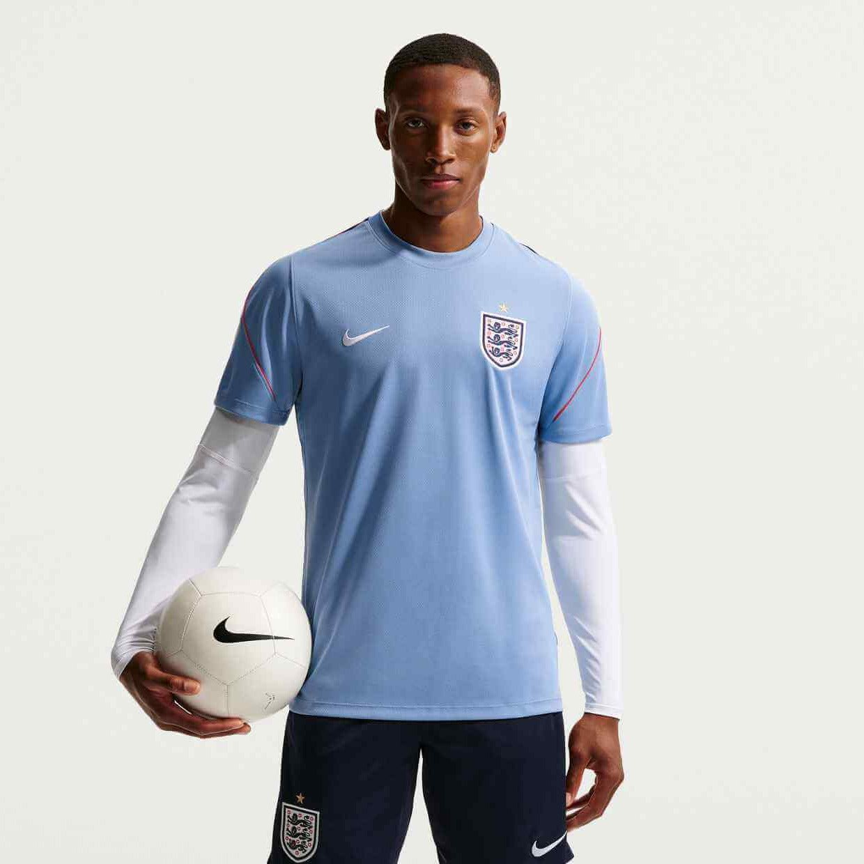 Nike 2026-27 England Men's Strike Top (Model - Front)