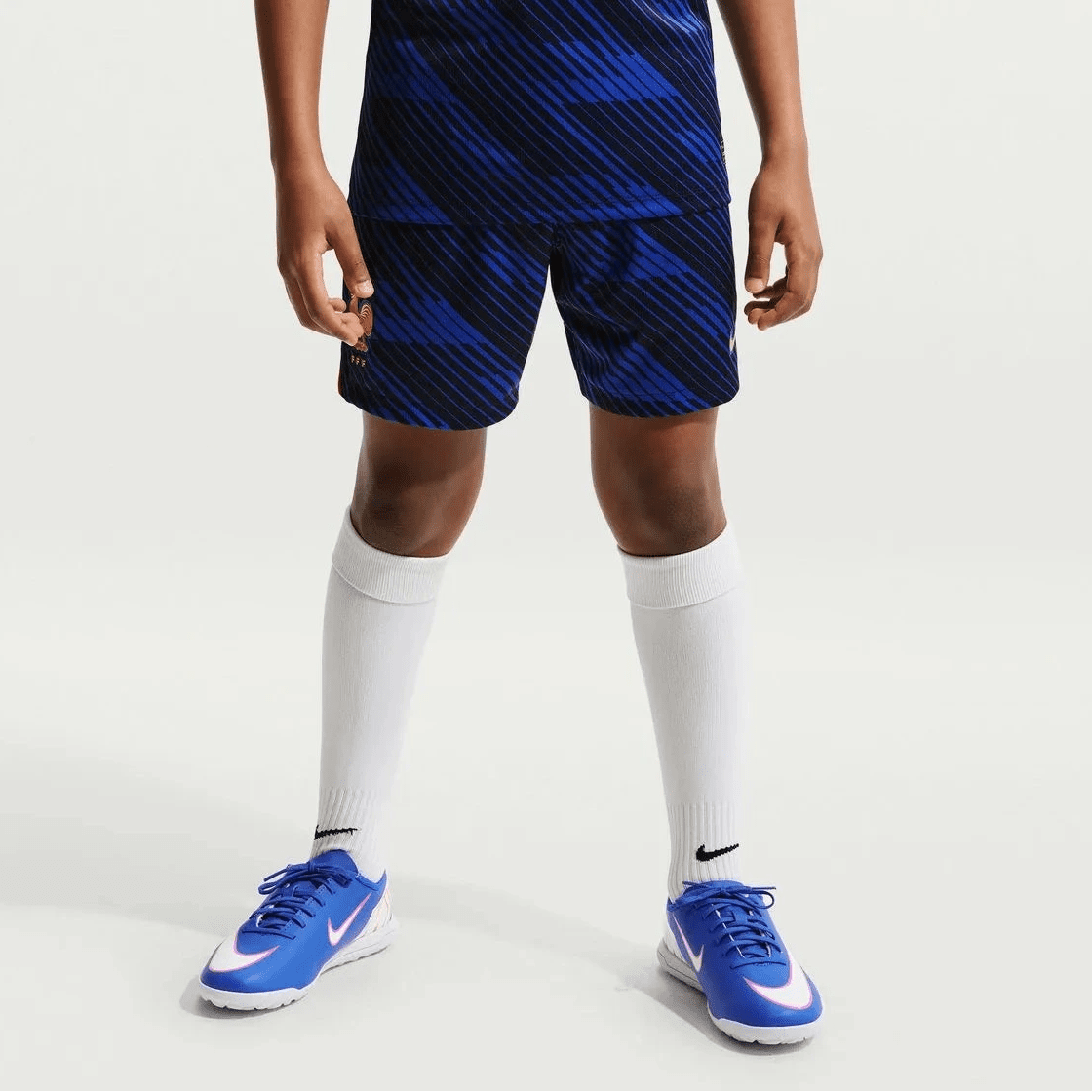 Nike 2026-27 France Youth Stadium Home Shorts