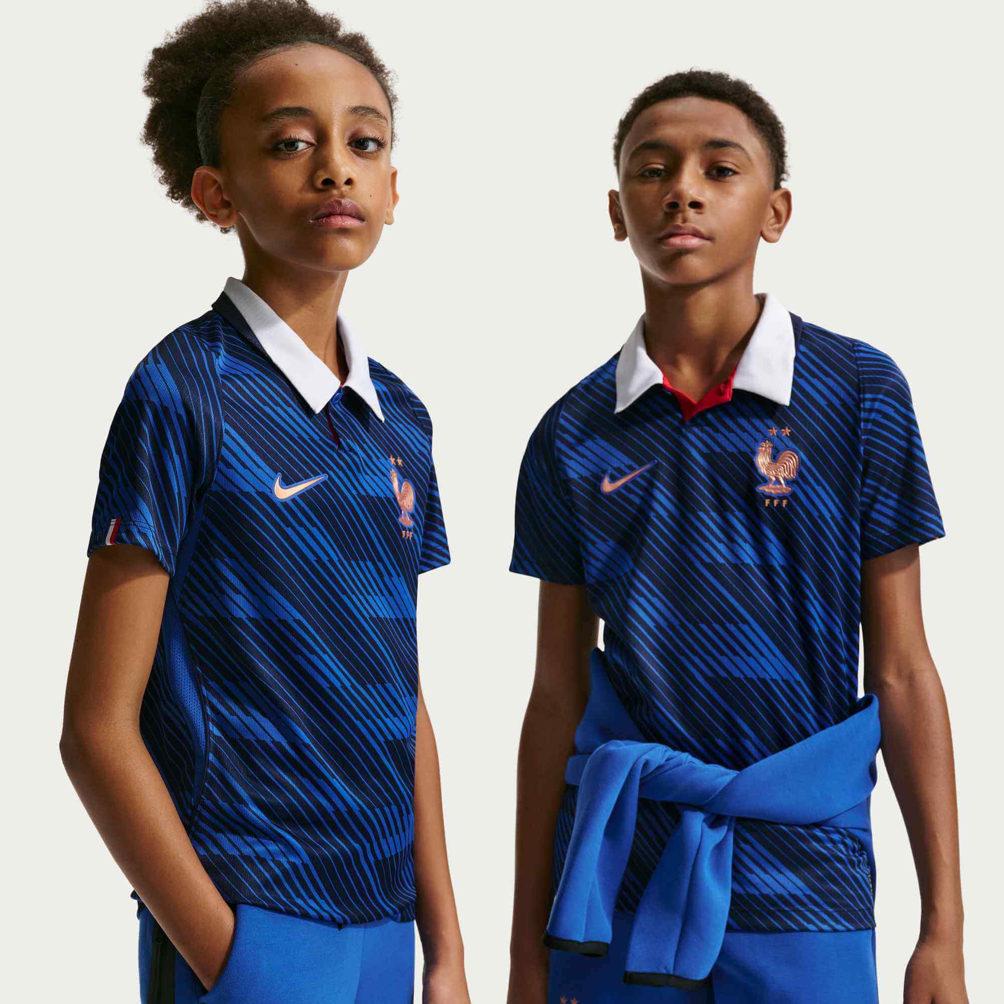 Nike 2026-27 France Youth Stadium Home Soccer Jersey (Models - Front)