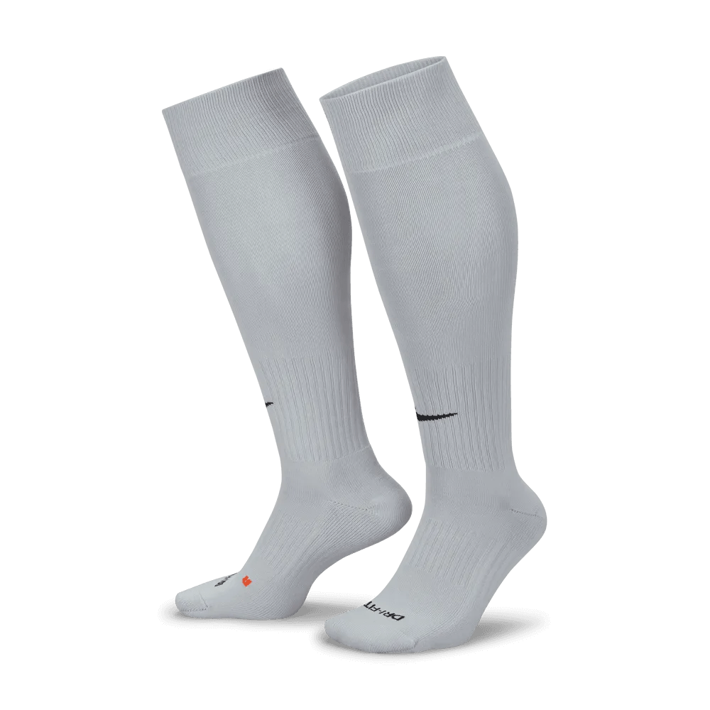 Nike Classic Knee-High Socks Wolf Grey (Pair - Lateral)