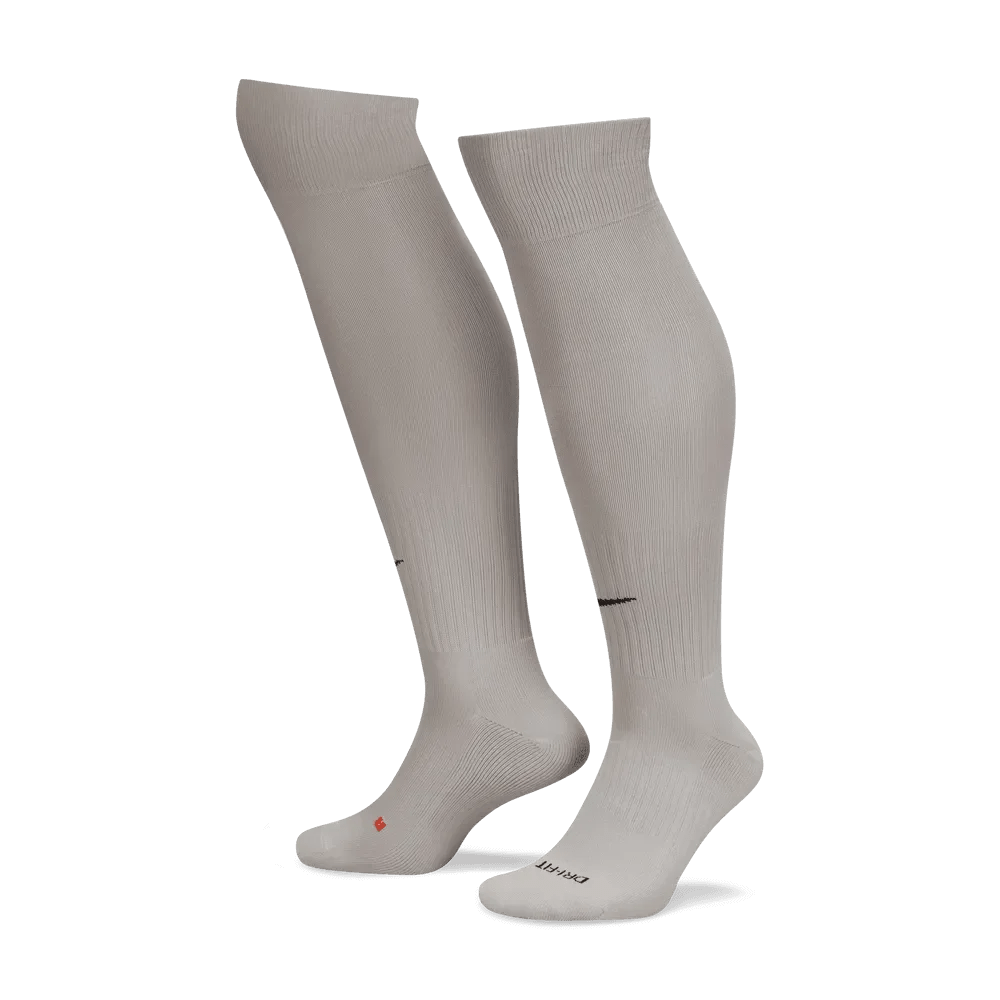 Nike Classic II Cushioned Over-the-Calf Socks Bundle (6 or more)