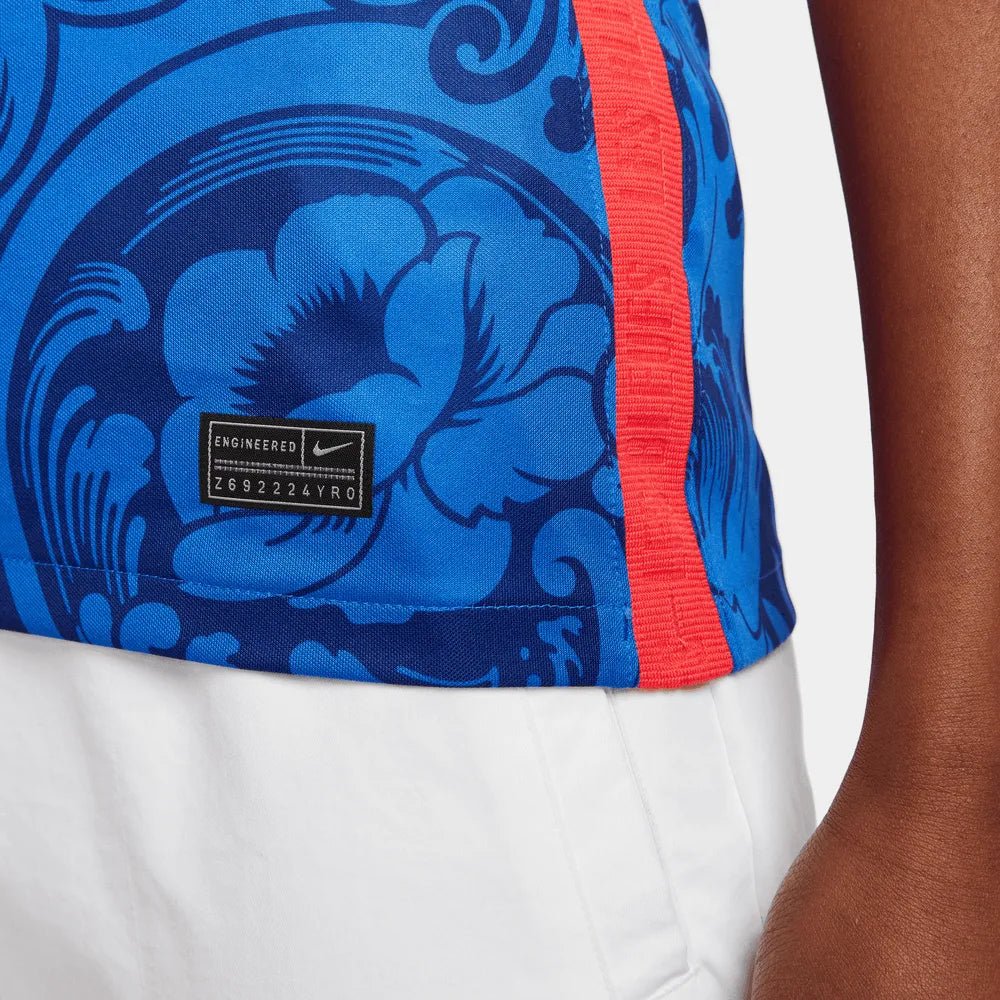Nike France Women's EC22 Home Jersey - Hyper Cobalt-Siren Red (Detail 3)