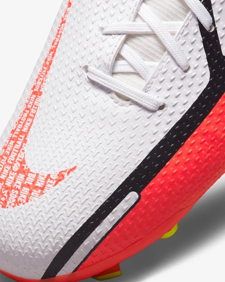 Nike JR Phantom GT2 Academy DF FG-MG - White-Volt-Crimson (Detail 2)