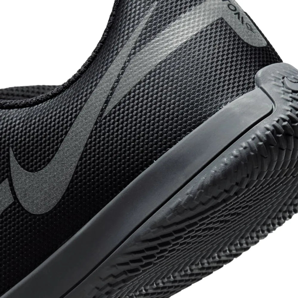 Nike JR Phantom GT2 Club IC - Black  (Detail 2)